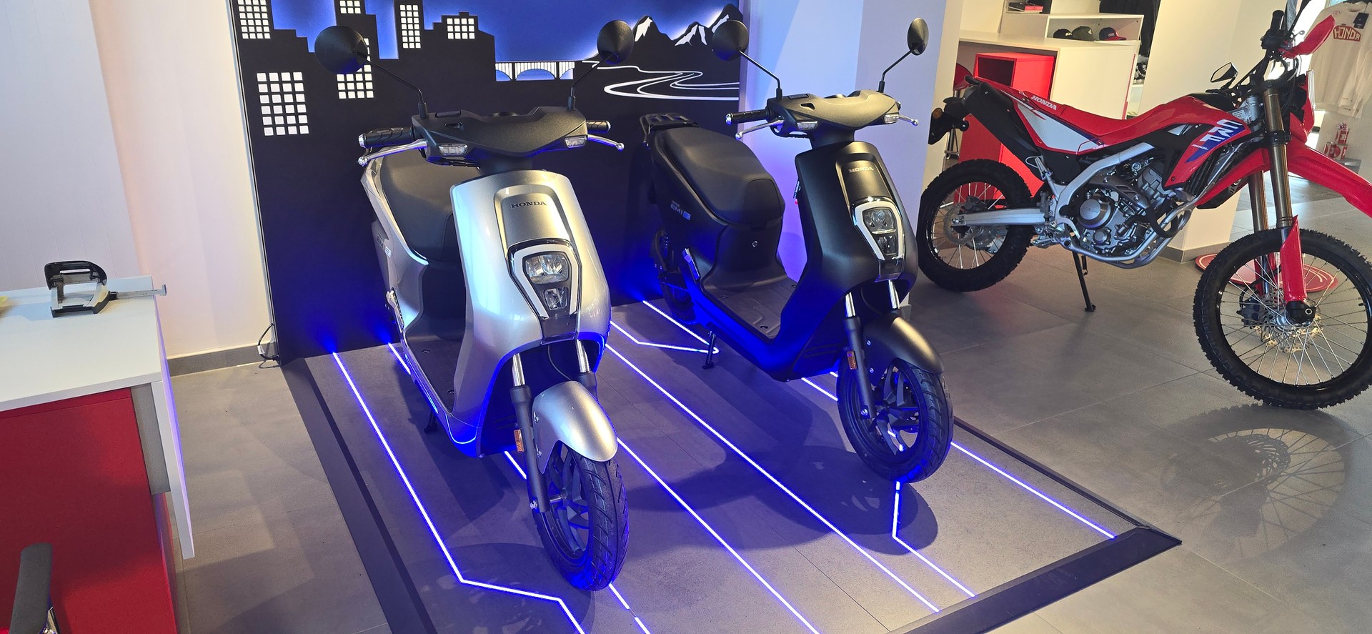 HONDA EM1-E