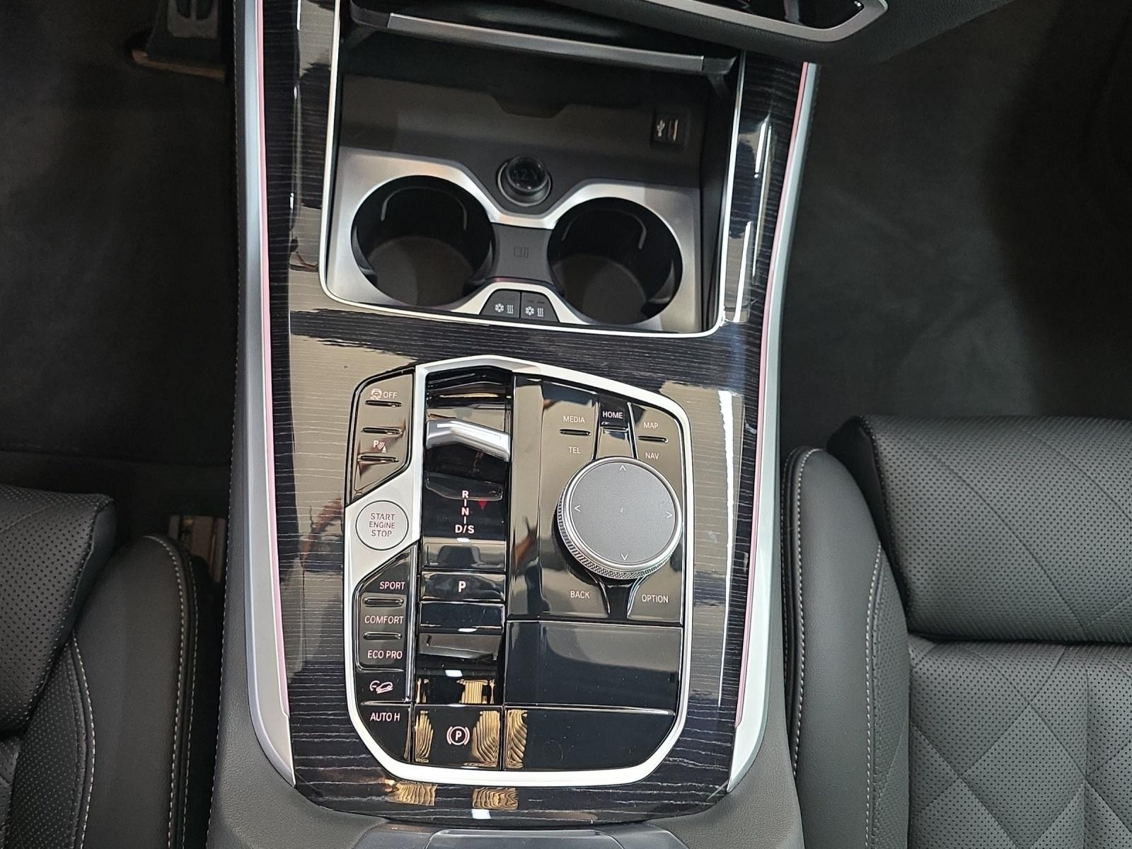 BMW X5 30d xDrive SAG-image-15