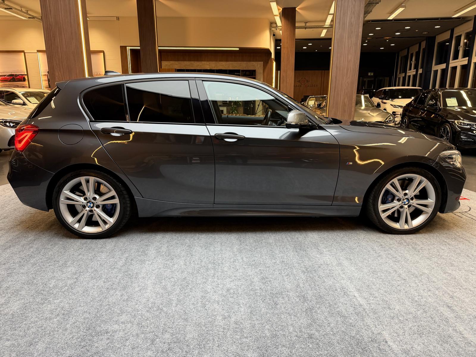 BMW M140i xDrive-image-7