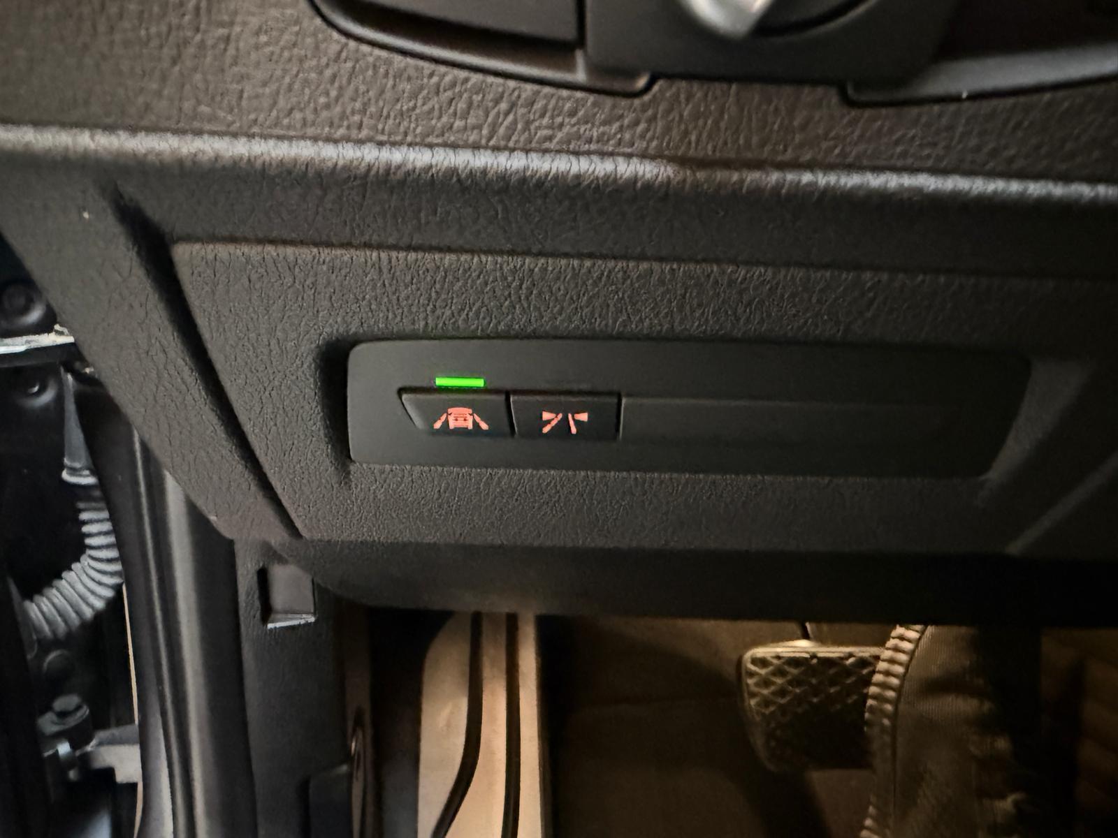 BMW M140i xDrive-image-24