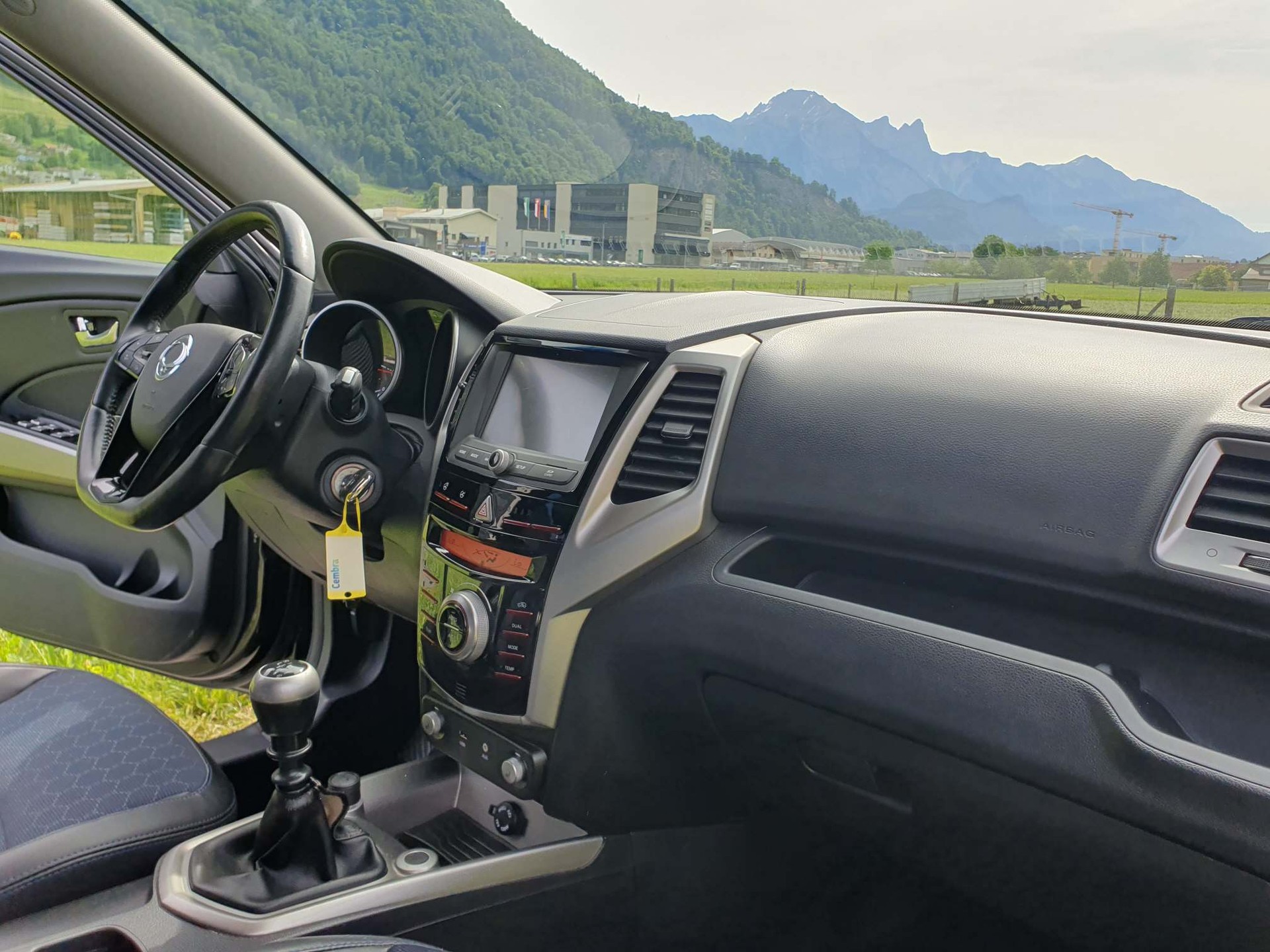KGM-SsangYong Tivoli 1.6 e-XDi ME Edition 4WD-image-10