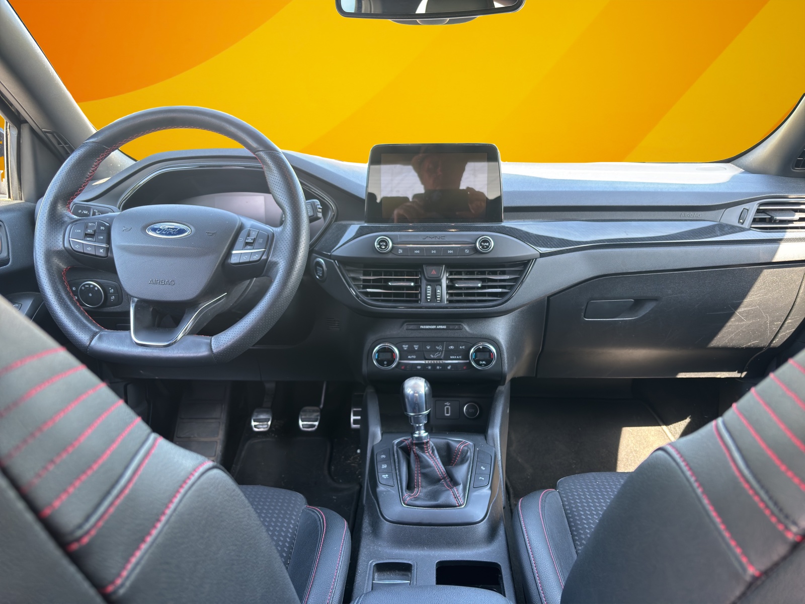 FORD Focus 1.0 SCTi ST Line-image-8