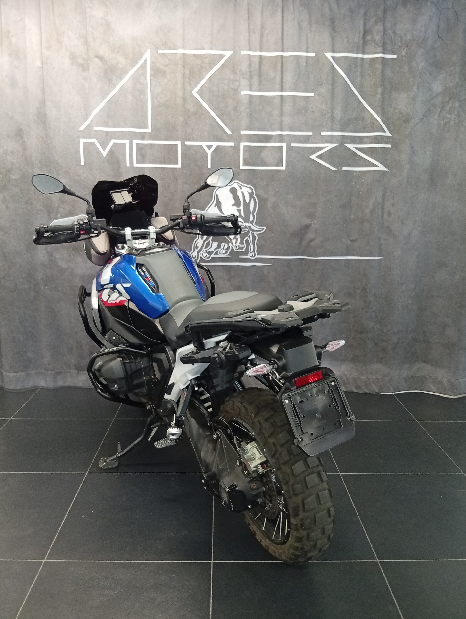BMW R 1300 GS-image-5