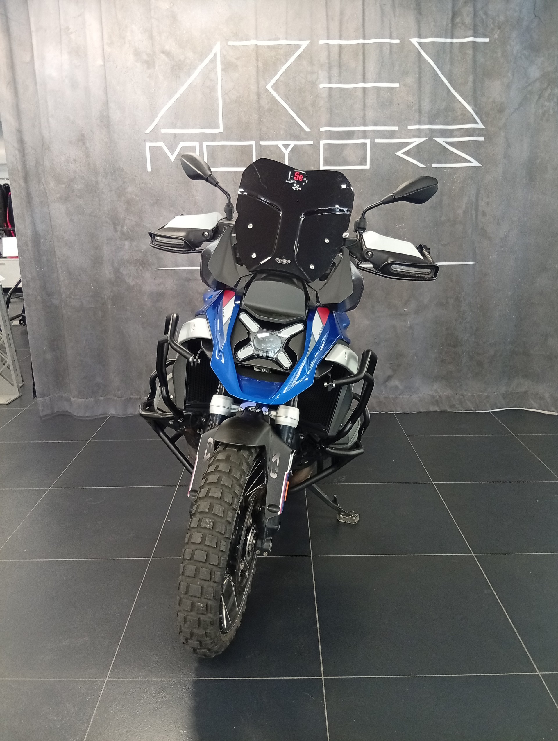 BMW R 1300 GS-showroom-element-2