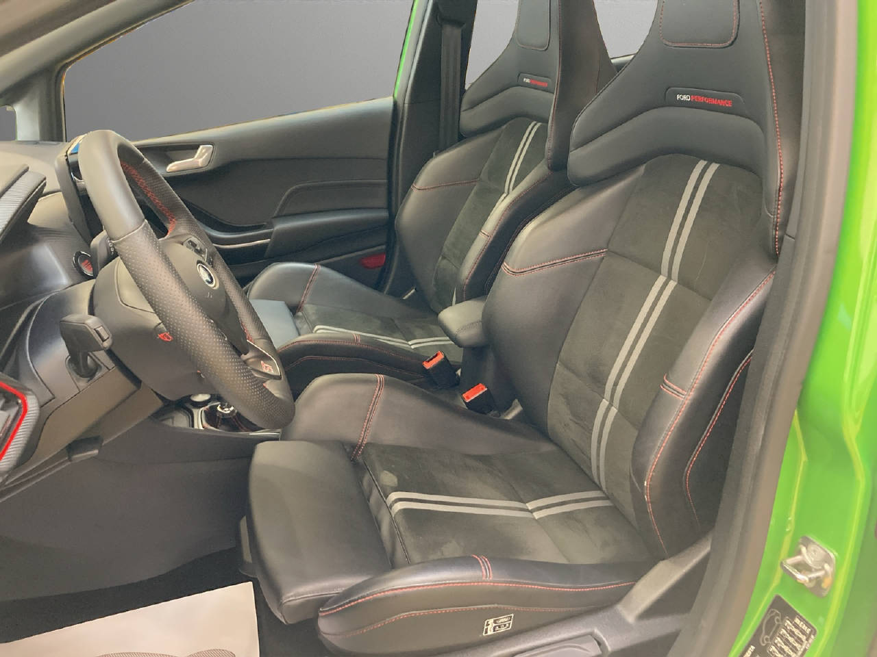 FORD Fiesta 1.5 EcoBoost ST X-image-4