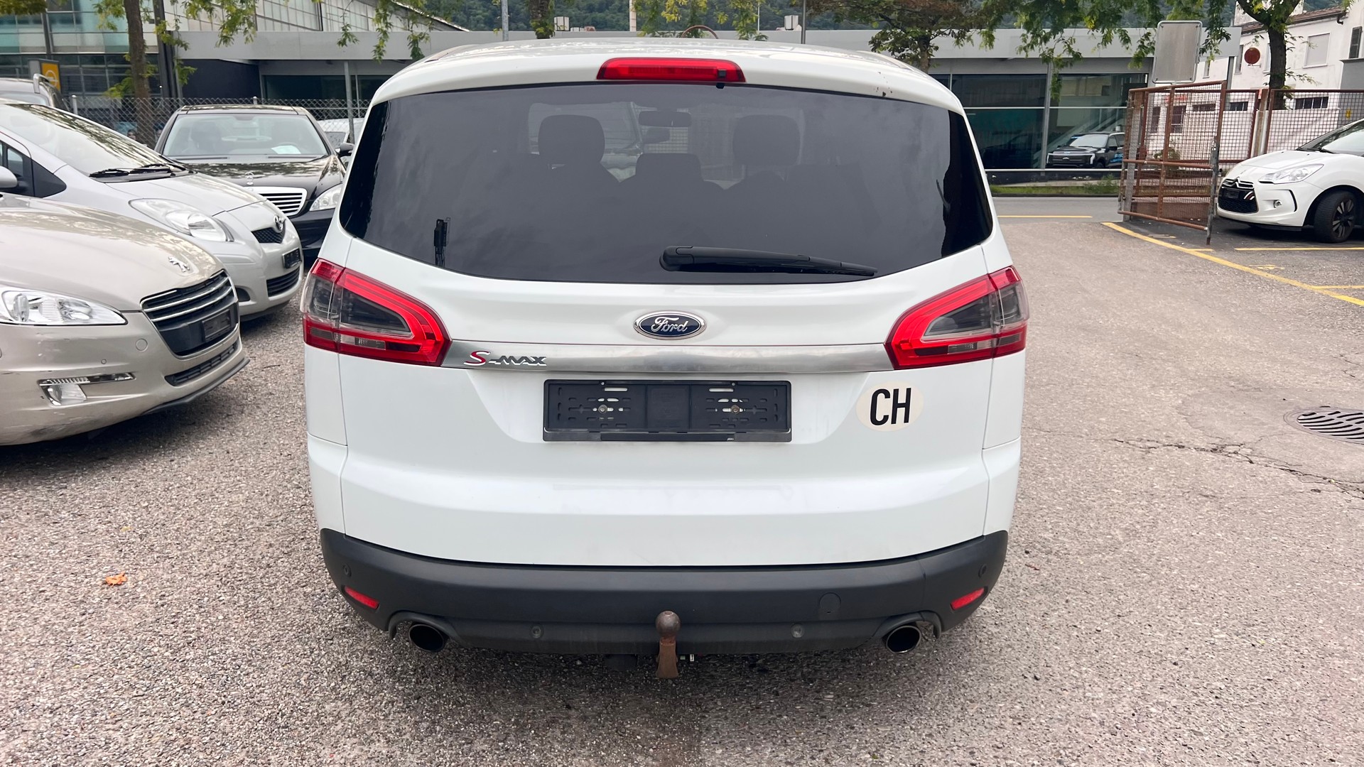 FORD S-Max 2.0 SCTi TitaniumS PowerShift-image-3
