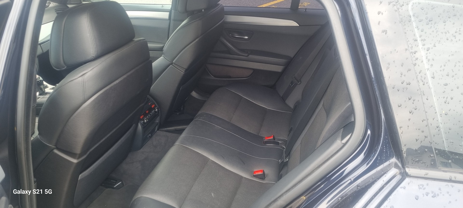 BMW M550d xDrive Touring Steptronic-image-13