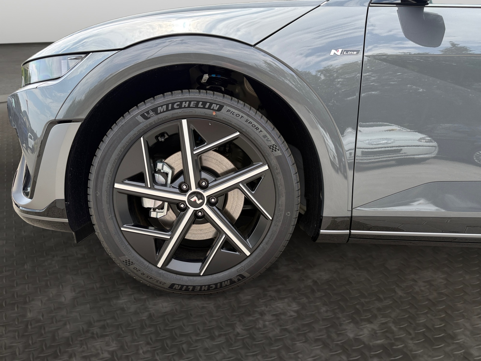 HYUNDAI Ioniq 5 N Line 84kWh-image-8