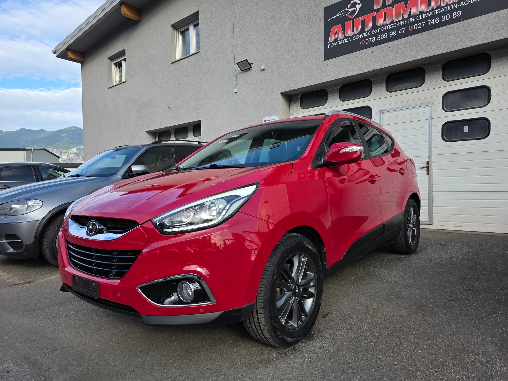 HYUNDAI iX 35 2.0 GDI Style 4WD Automatic-image-1