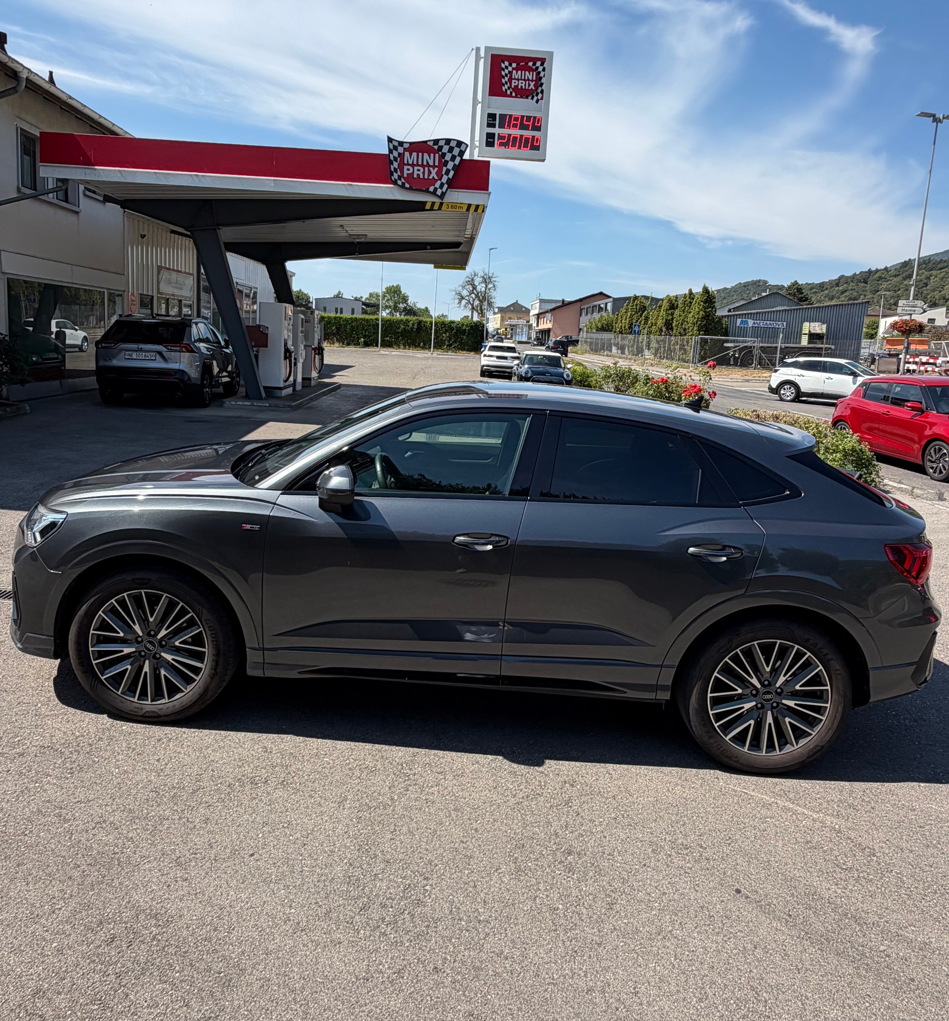 AUDI Q3 Sportback 35 TFSI S line Attraction S-tronic-image-2