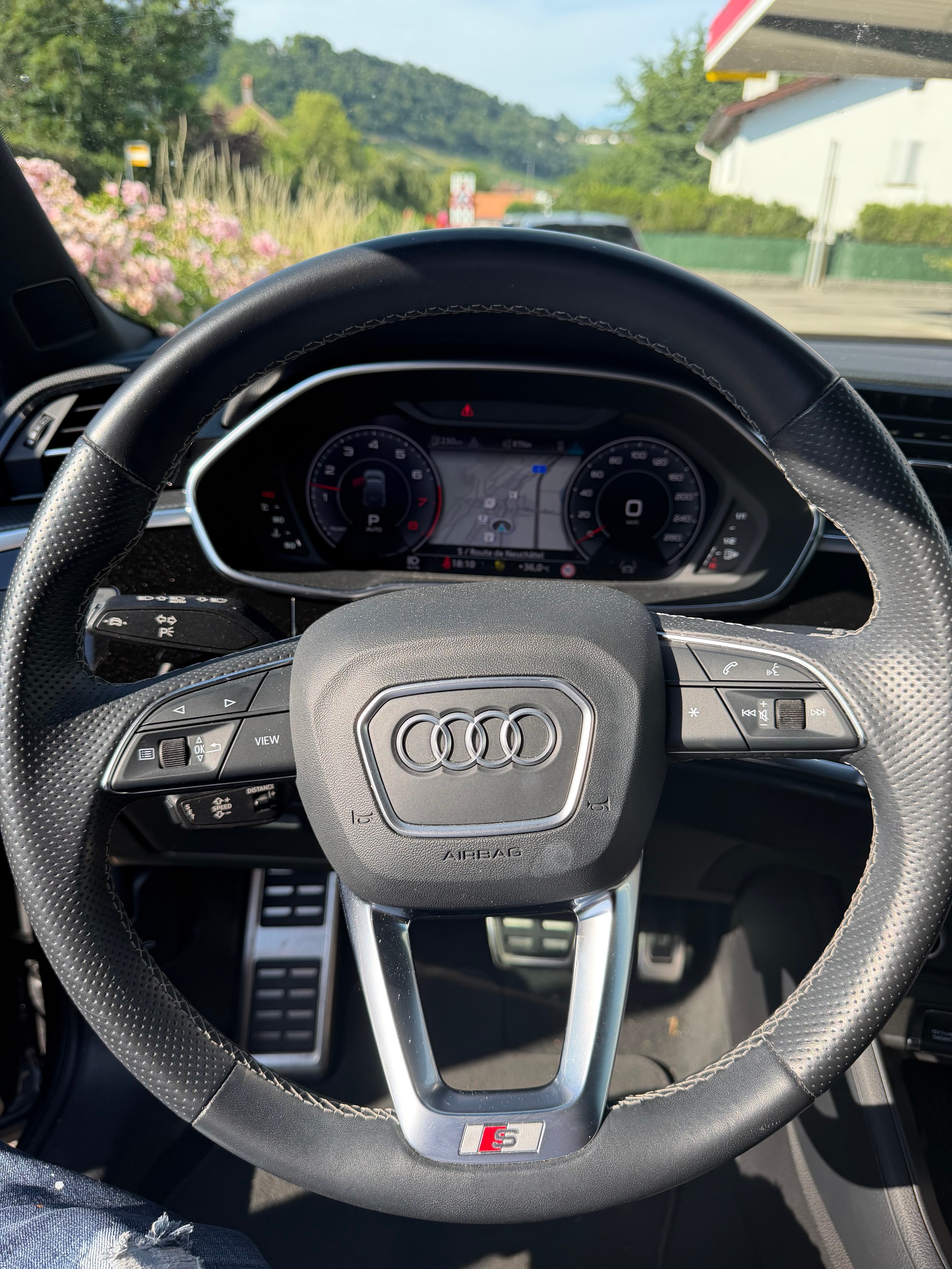 AUDI Q3 Sportback 35 TFSI S line Attraction S-tronic-image-6