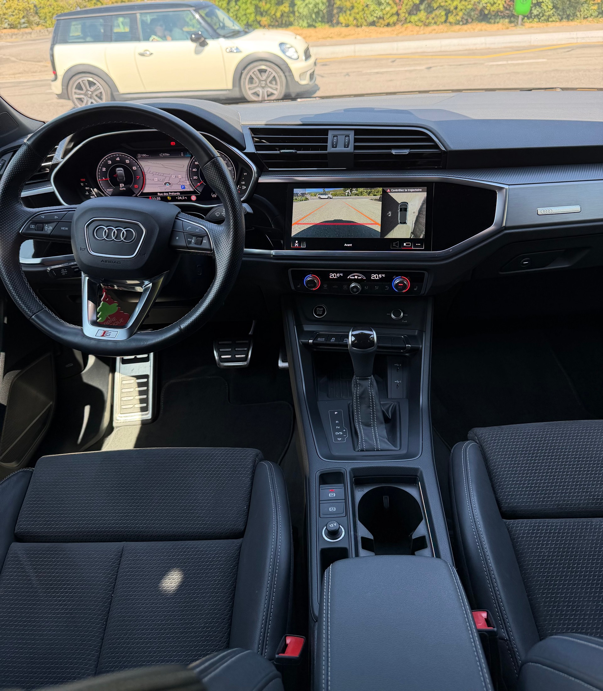 AUDI Q3 Sportback 35 TFSI S line Attraction S-tronic-image-8