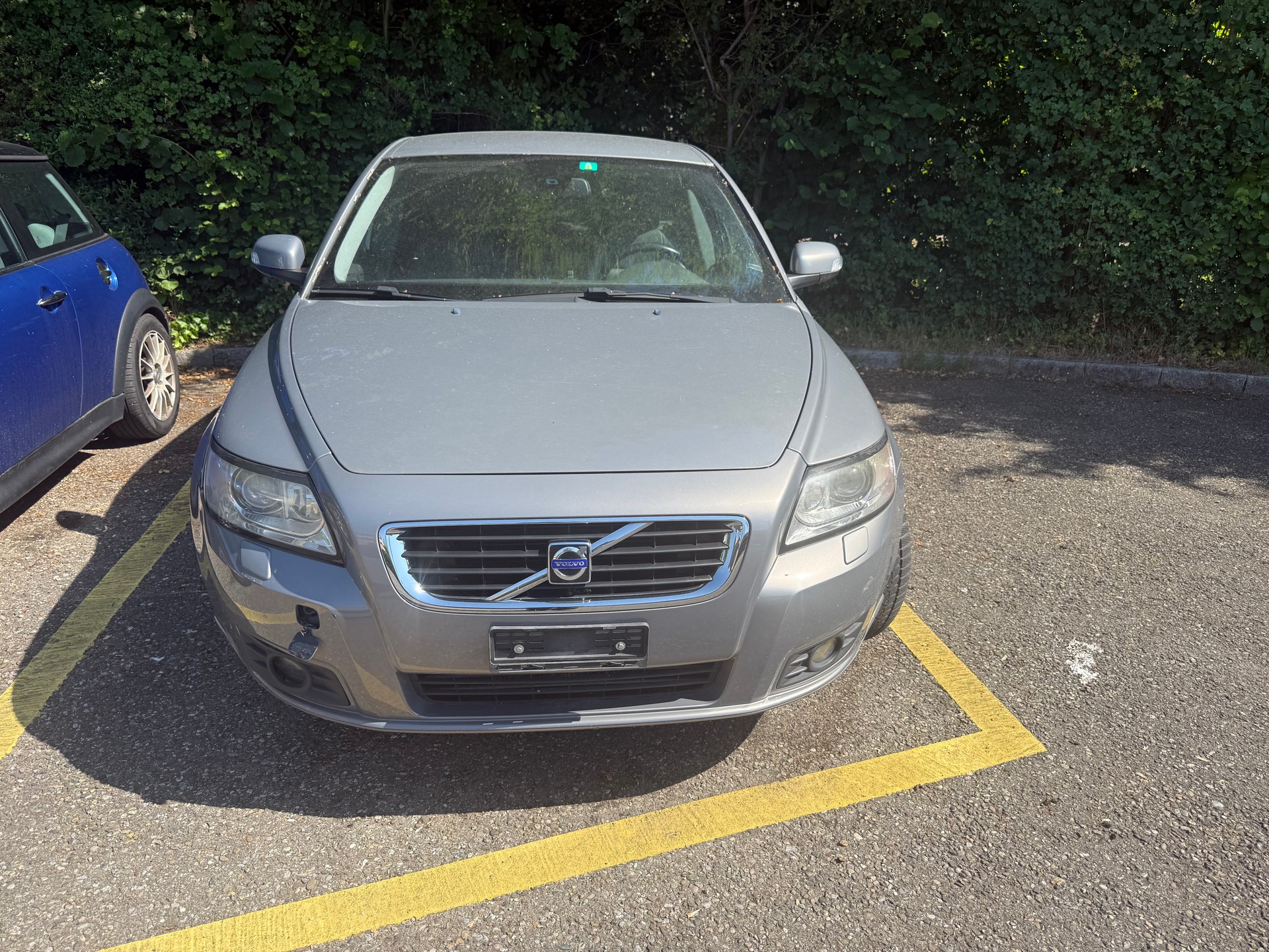 VOLVO V50 T5 AWD Momentum Geartronic-image-2