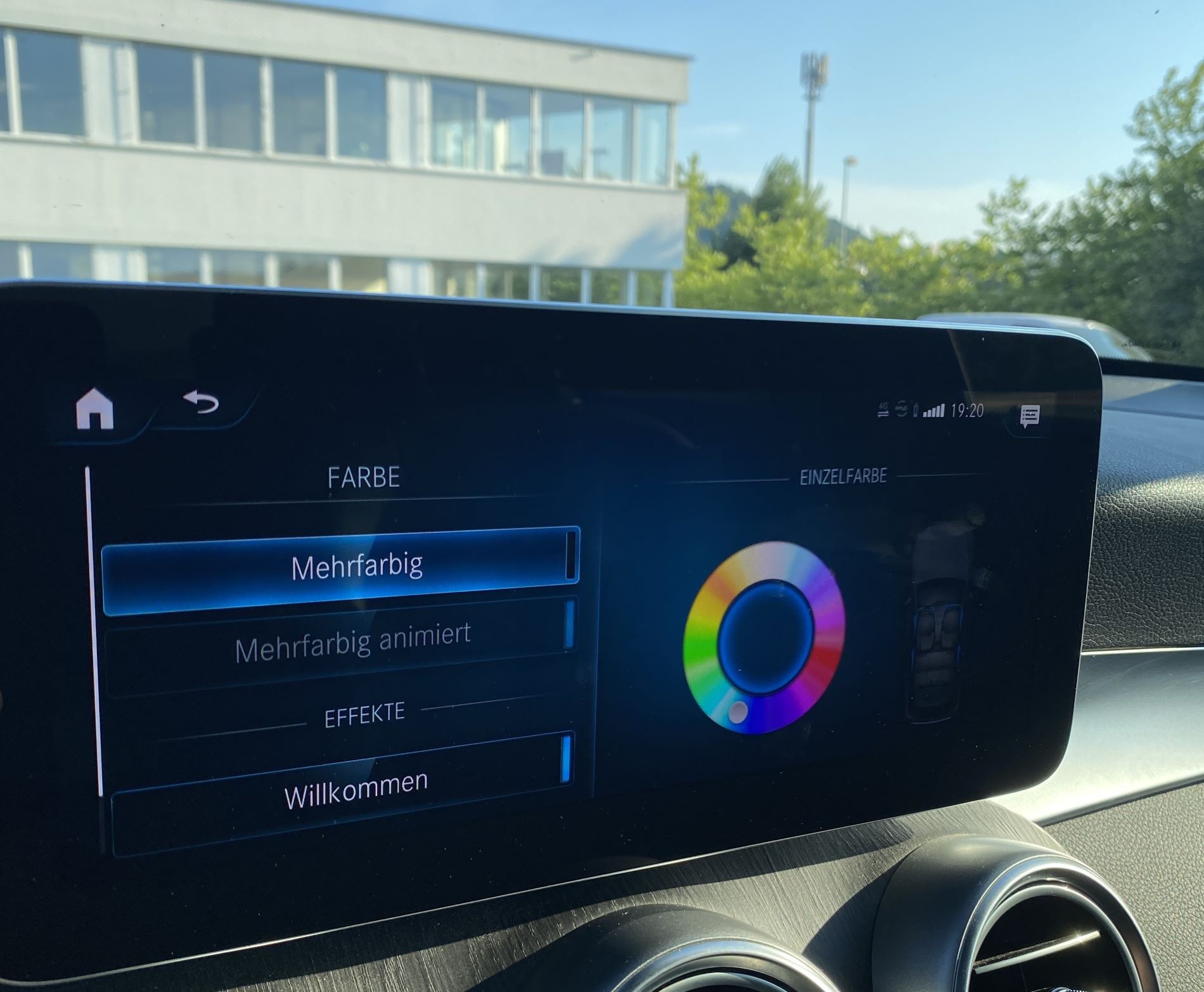 MERCEDES-BENZ GLC 220 d AMG Line 4m-image-8