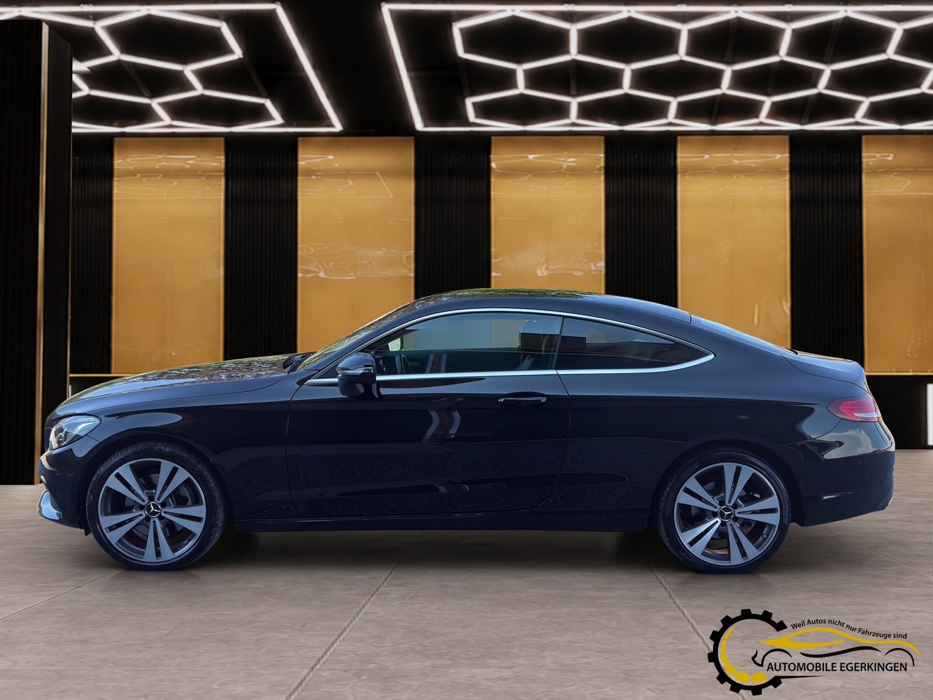 MERCEDES-BENZ C 250 Coupé 7G-tronic-image-7