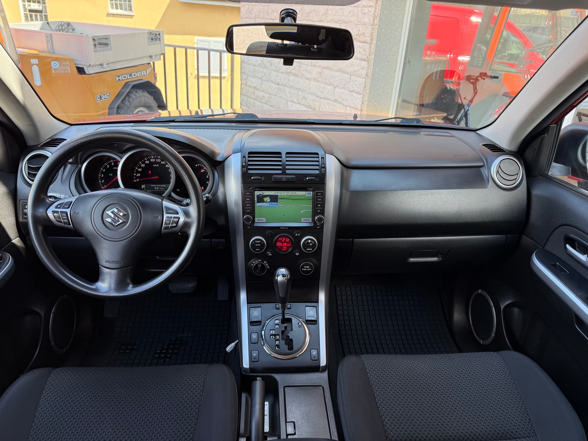 SUZUKI Grand Vitara 2.4 16V GL Top Automatic-image-8
