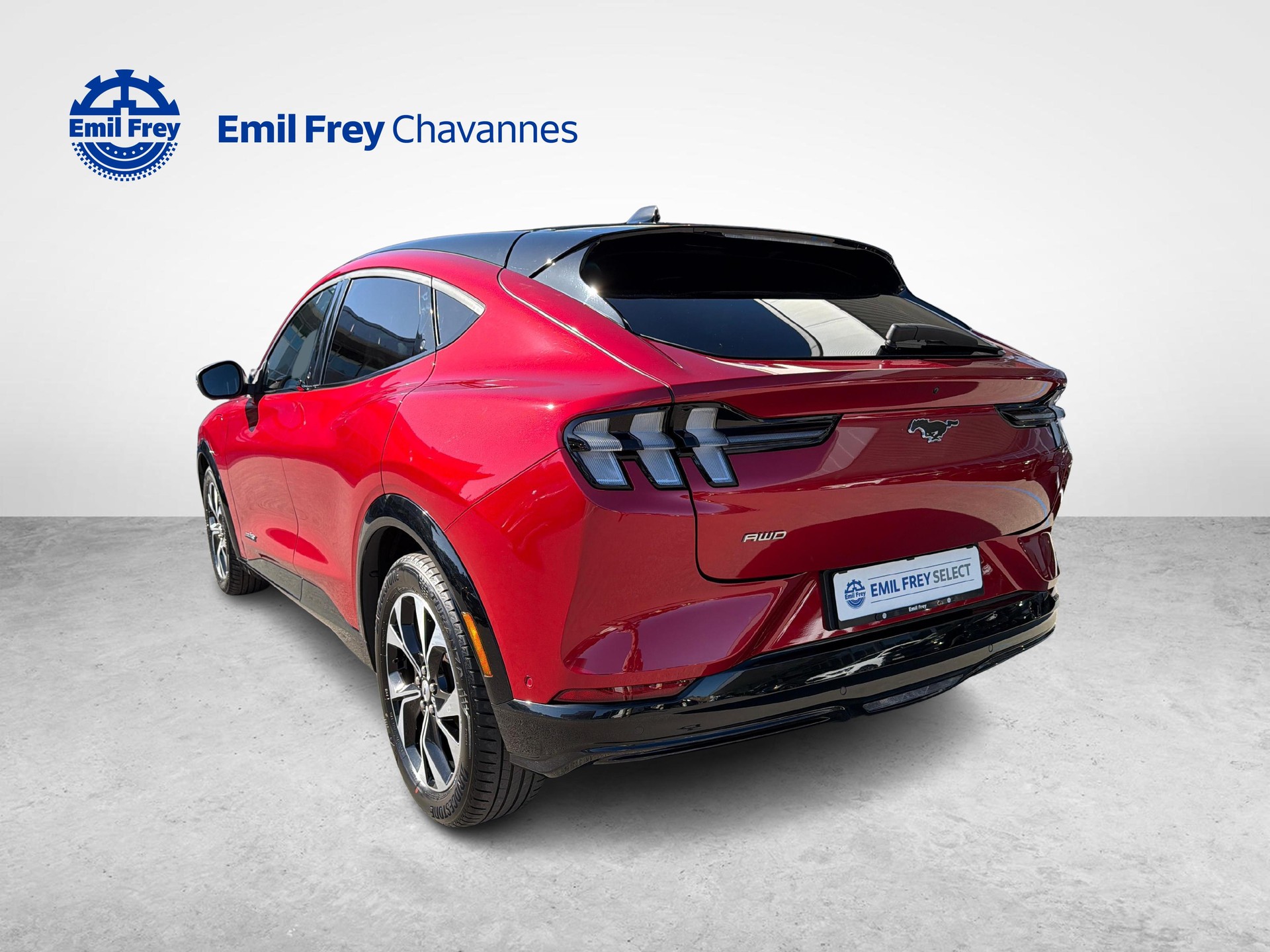 FORD Mustang Mach-E Extended AWD-image-4