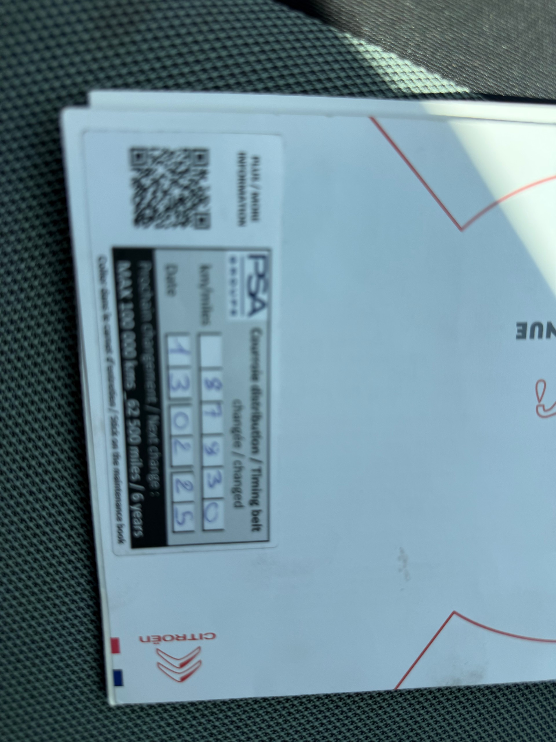 CITROEN Berlingo XL 1.2i PureTech Feel Pack EAT8-image-10