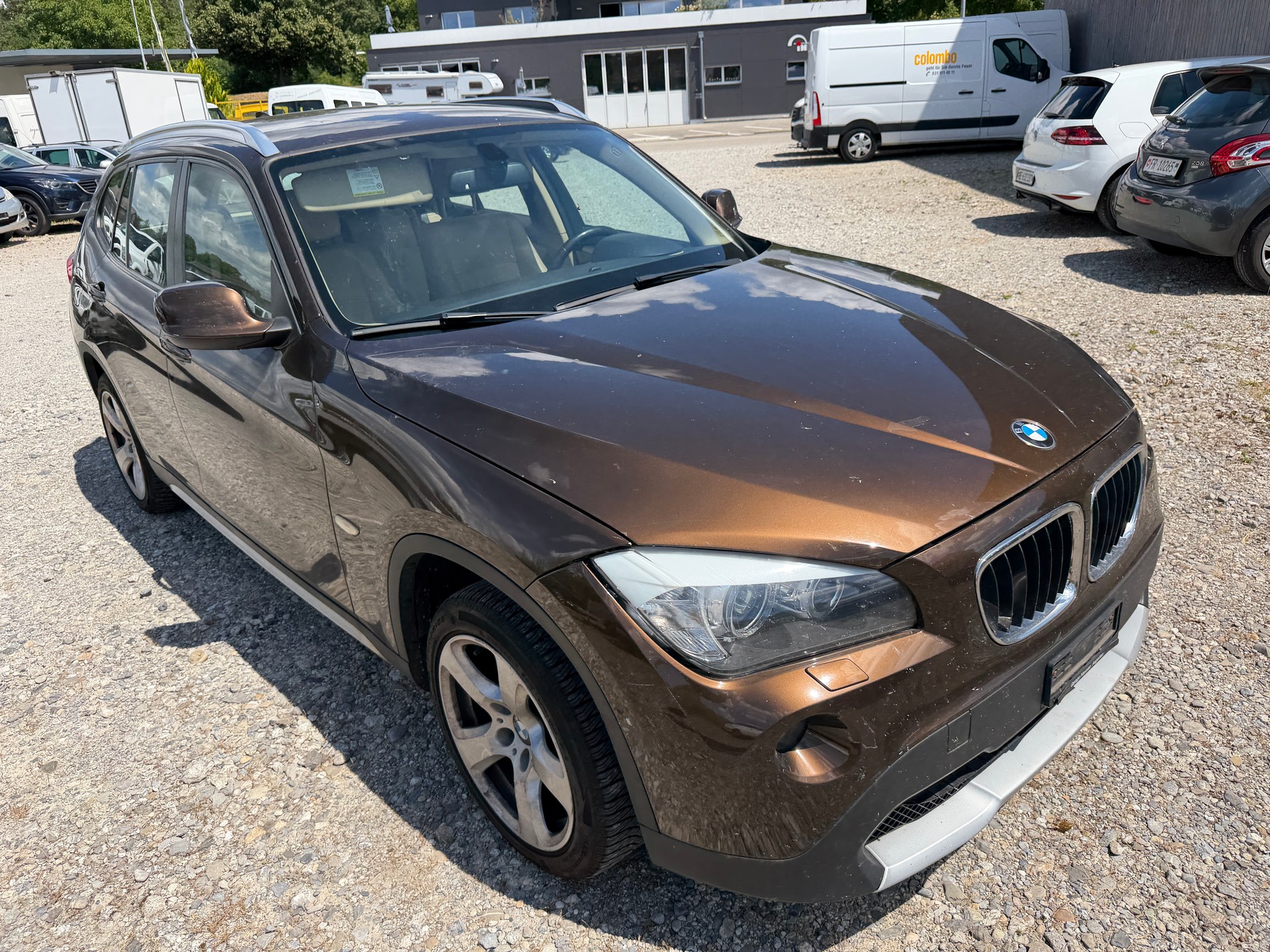 BMW X1 xDrive 20d-image-1