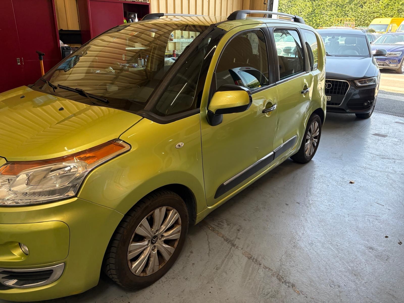 CITROEN C3 Picasso 1.6i 16V Séduction-image-2