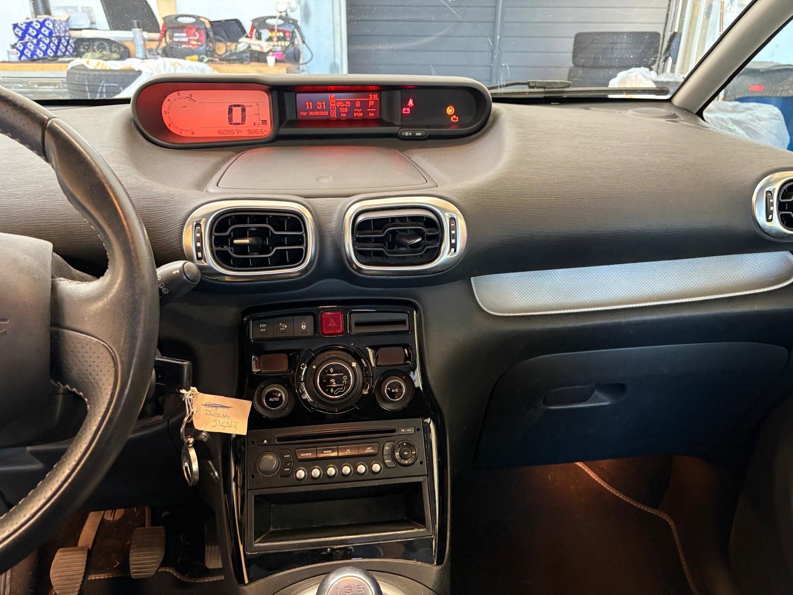 CITROEN C3 Picasso 1.6i 16V Séduction-image-7