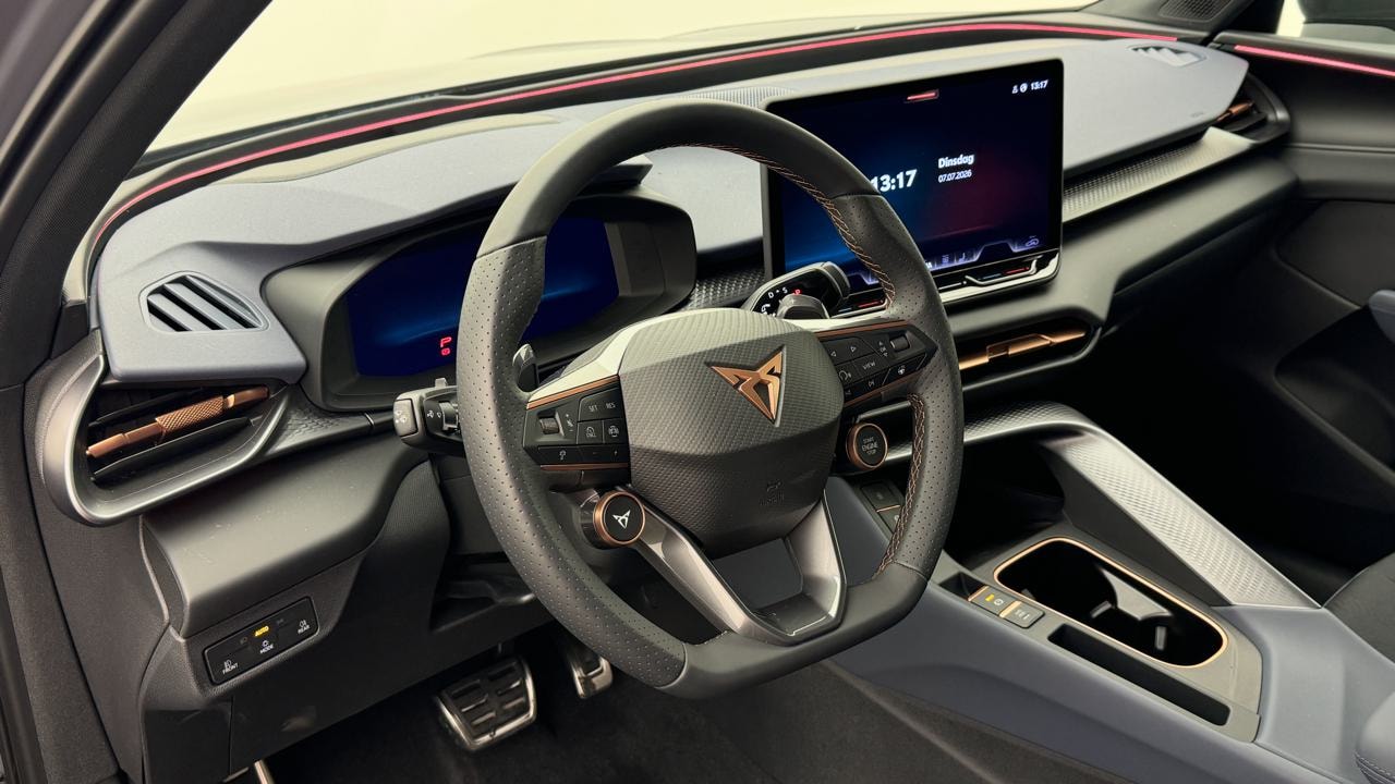 CUPRA Terramar 1.5 eHybrid DSG VZ-image-6