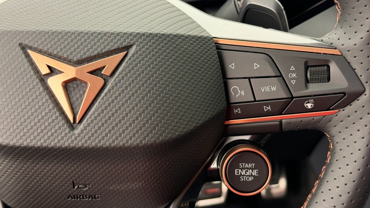 CUPRA Terramar 1.5 eHybrid DSG VZ-image-9