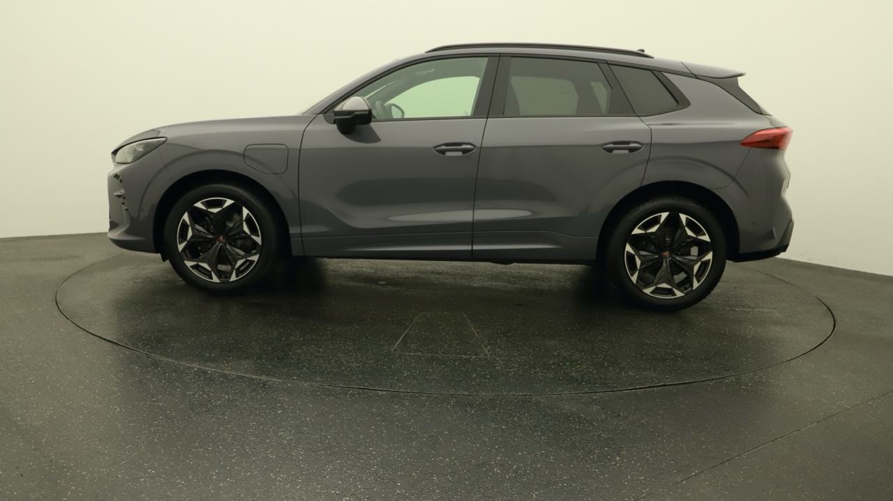CUPRA Terramar 1.5 eHybrid DSG VZ-image-1
