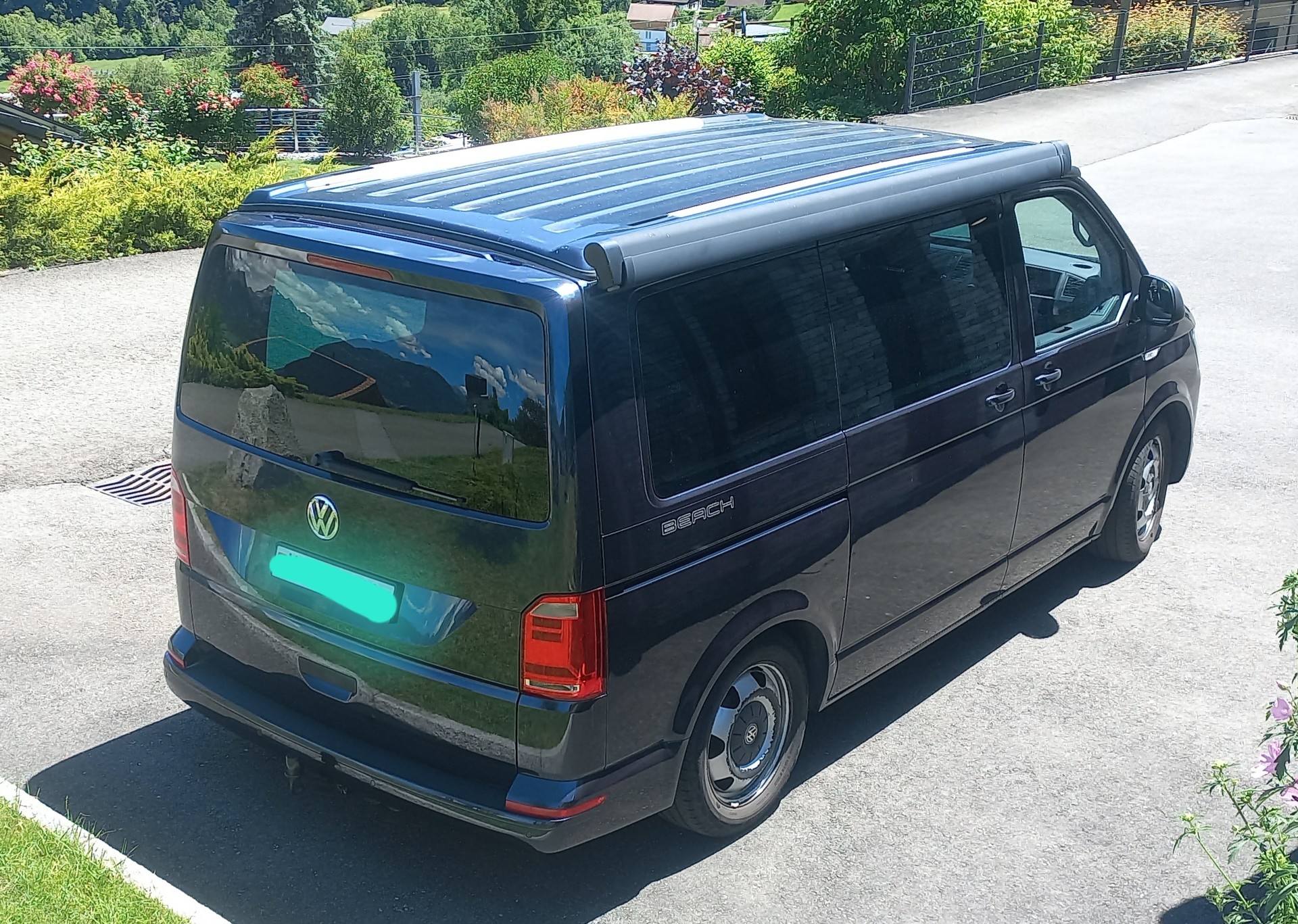 VW 2.0 TDI 150 Beach 4m-image-1