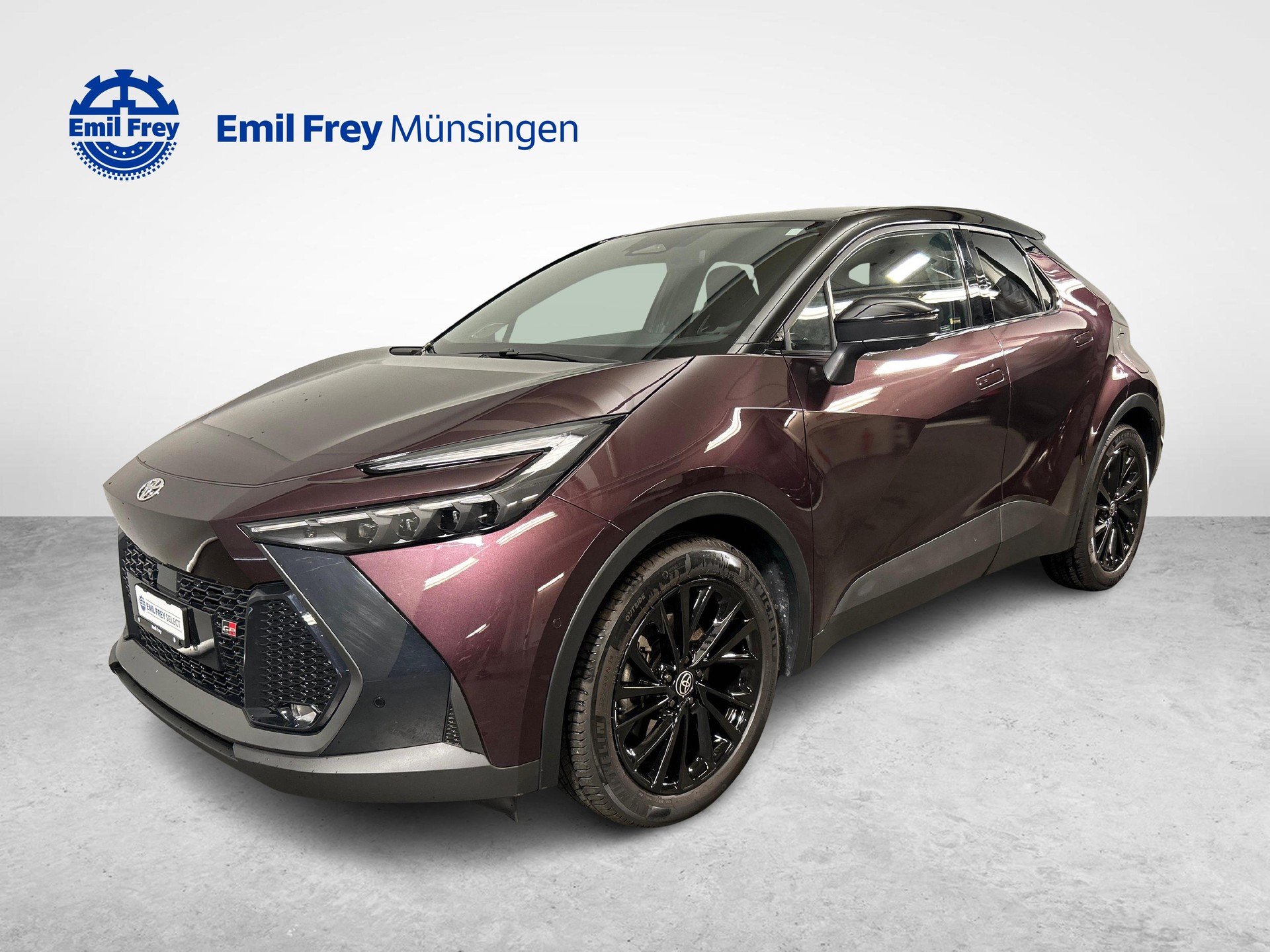 TOYOTA C-HR 2.0 PHEV GR Sport-image-2