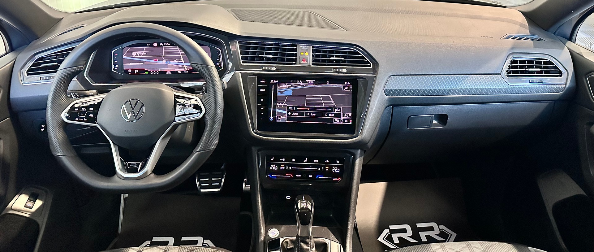 VW Tiguan Allspace 2.0TSI R-Line 4Motion DSG-image-10