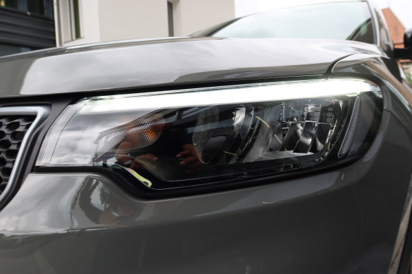 JEEP Compass 1.3PHEV Outdo AWD-image-12