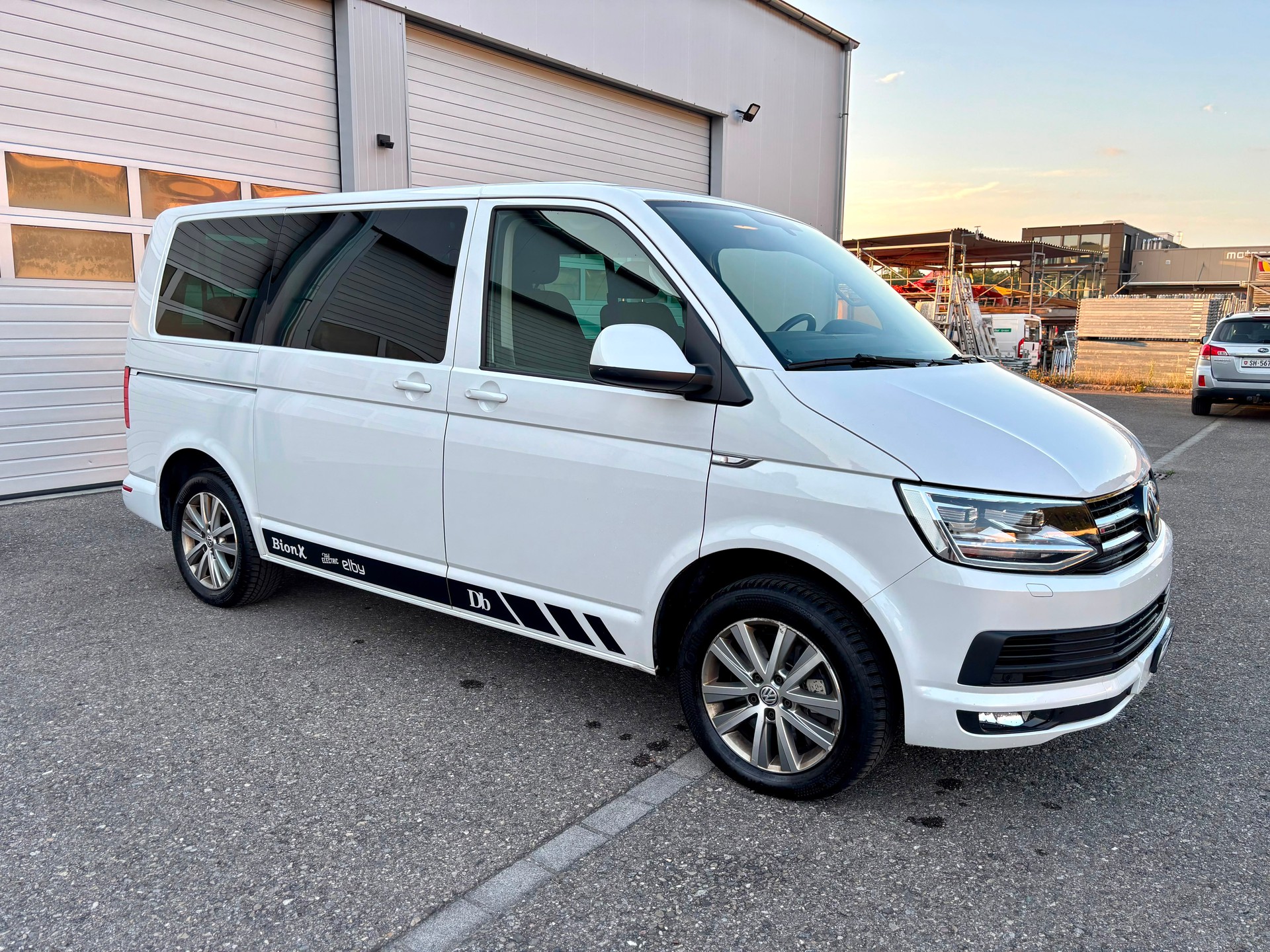VW T6 Caravelle 2.0 Bi-TDI Comfortline 4Motion DSG-image-2