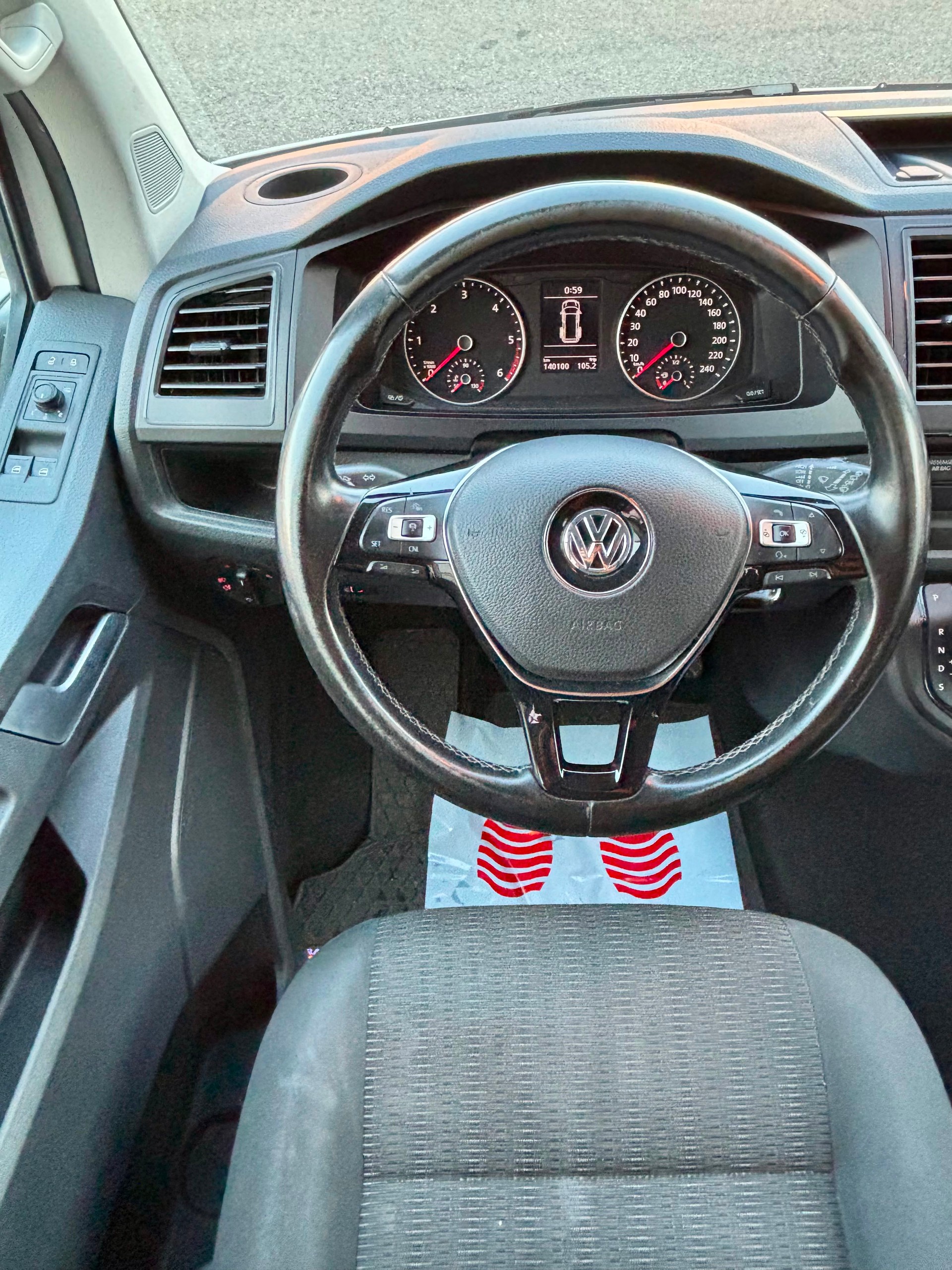 VW T6 Caravelle 2.0 Bi-TDI Comfortline 4Motion DSG-image-8