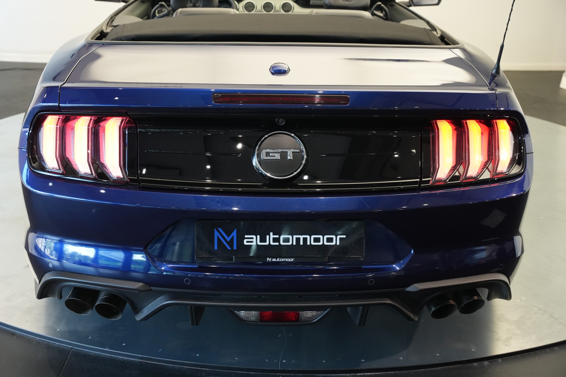 FORD Mustang Convertible 5.0 V8 GT Automat-image-35