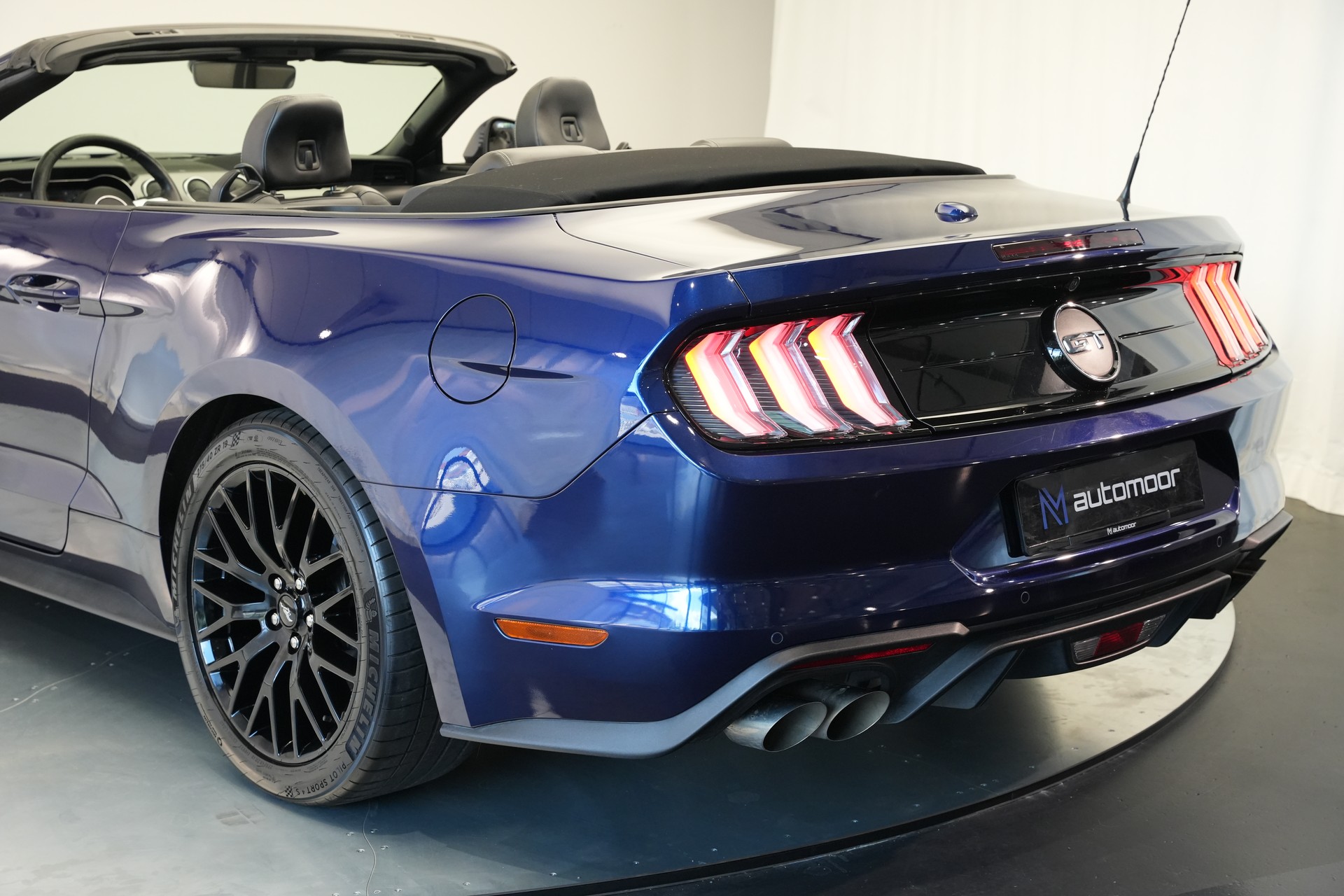 FORD Mustang Convertible 5.0 V8 GT Automat-image-36