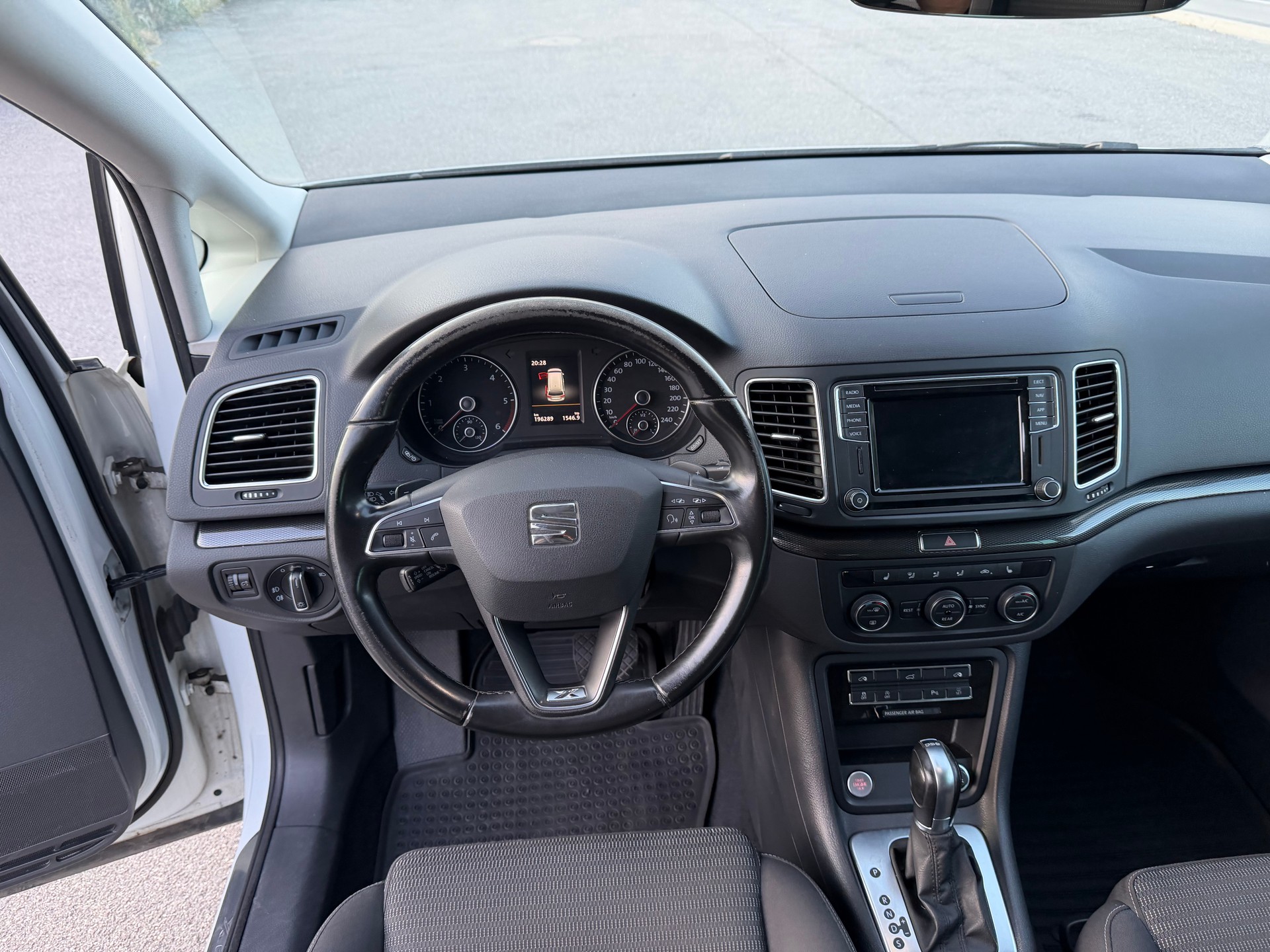SEAT Alhambra 2.0 TDI 4Drive Style-image-8