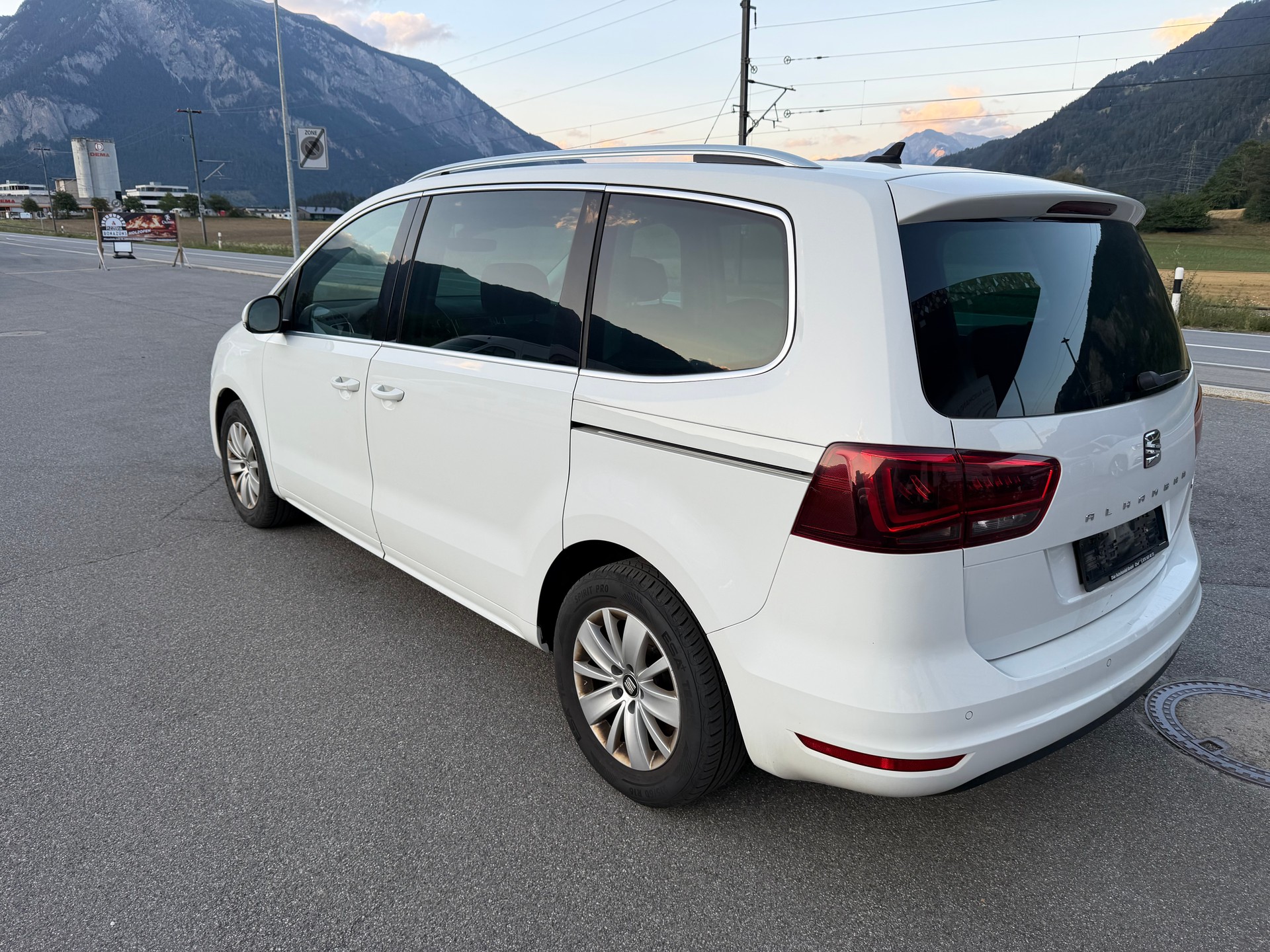 SEAT Alhambra 2.0 TDI 4Drive Style-image-5