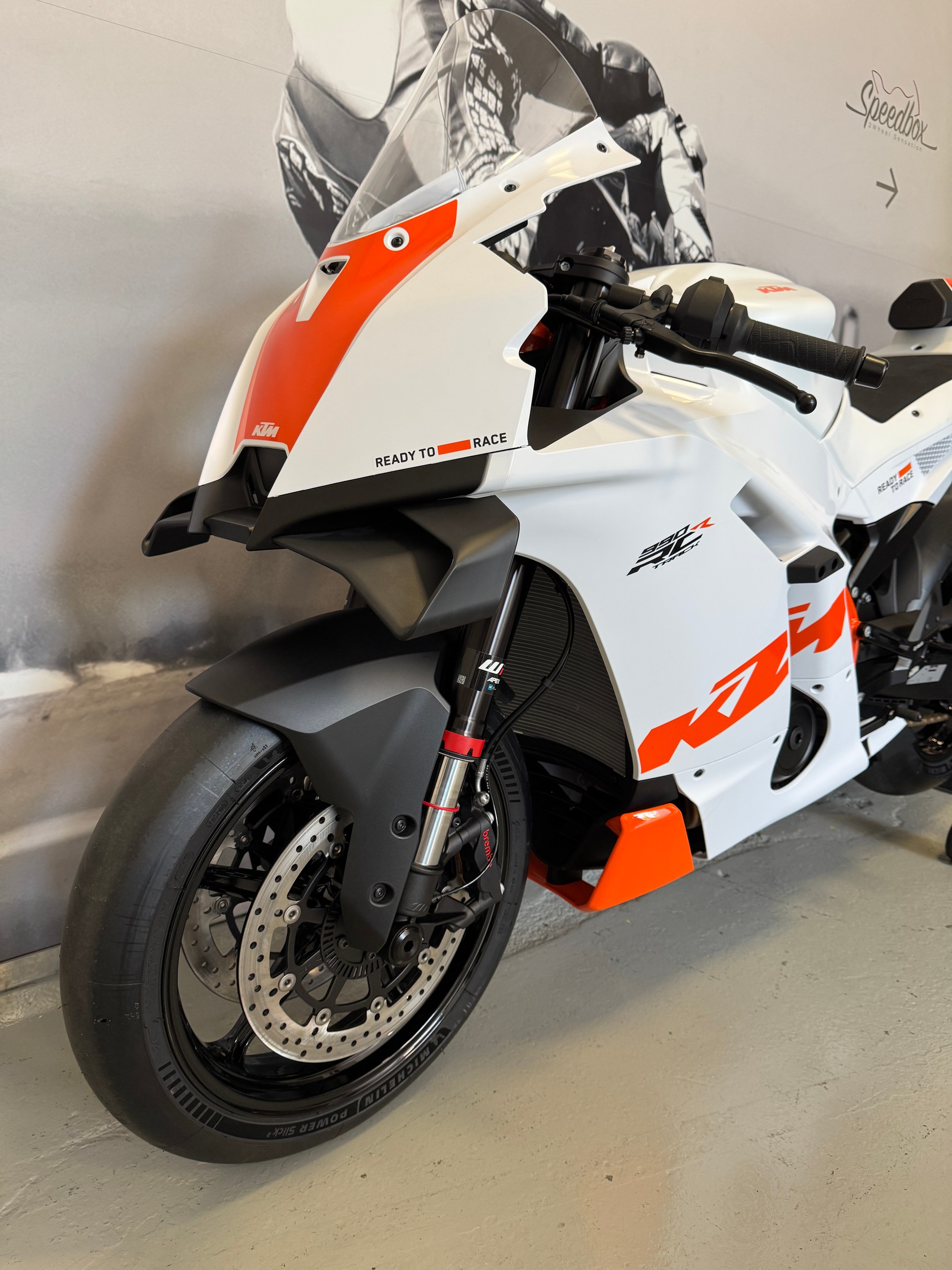 KTM RC990 R Track-image-8