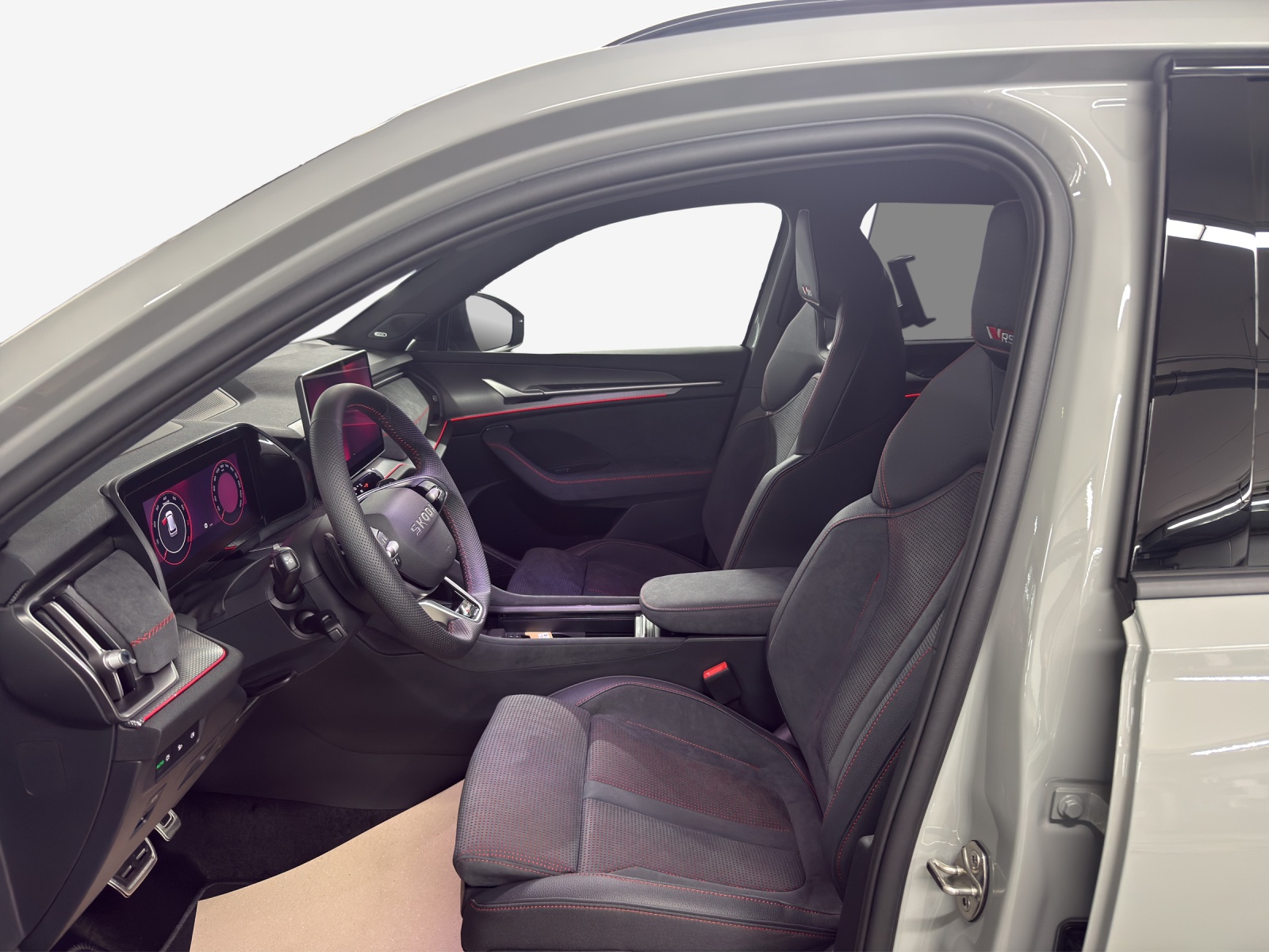 SKODA Kodiaq 2.0 TSI RS 4x4-image-15