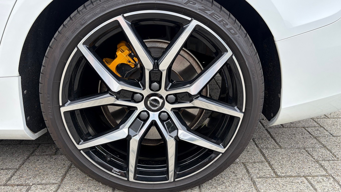 VOLVO 2.0 T8 TE Polestar eAWD-image-14