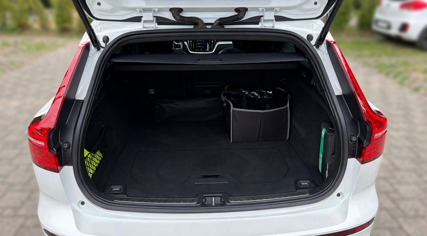 VOLVO 2.0 T8 TE Polestar eAWD-image-13