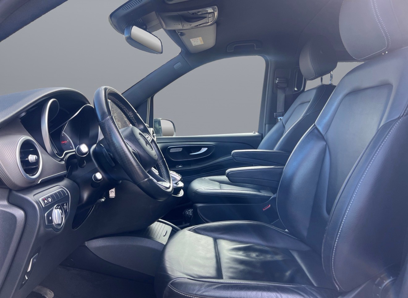 MERCEDES-BENZ V 250 d Avantgarde lang 7G-Tronic-image-11
