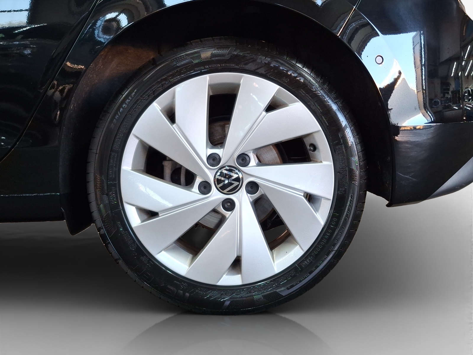 VW Golf 1.5 e TSI mHEV Life DSG-image-15