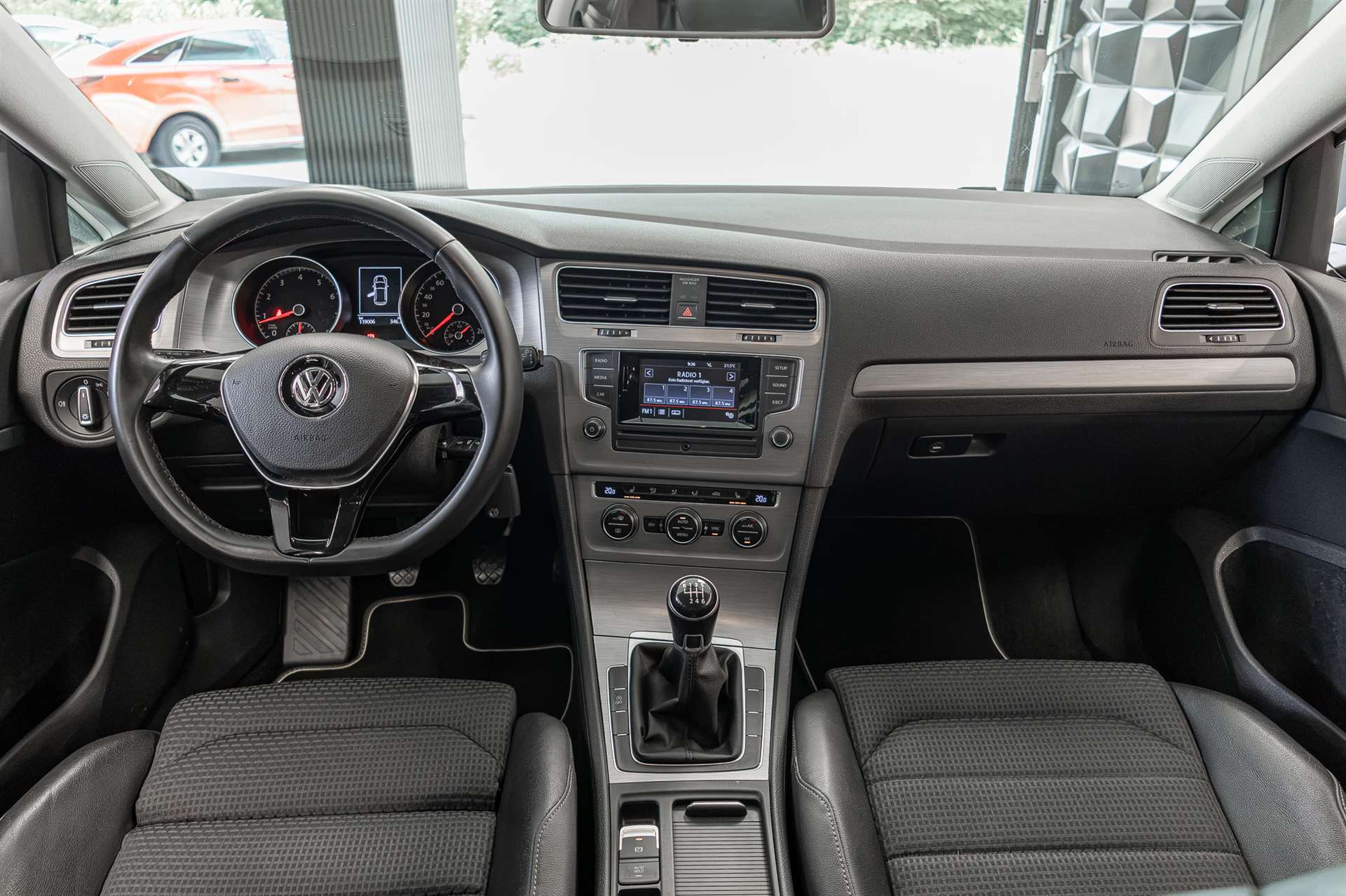 VW Golf 1.2 TSI Comfortline-image-5
