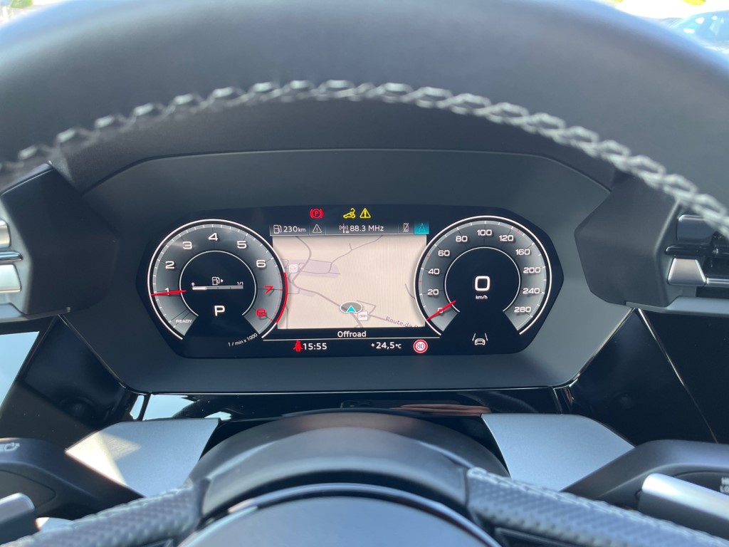 AUDI A3 Sportback TFSI 110 kW advanced Attraction S-tronic-image-13