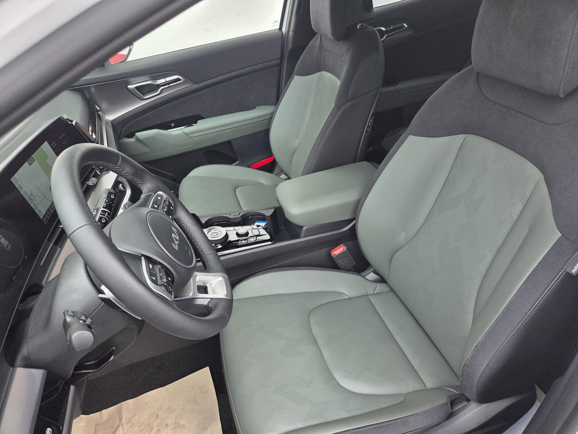 KIA Sportage 1.6 T-GDi Hybrid Power Edition-image-5