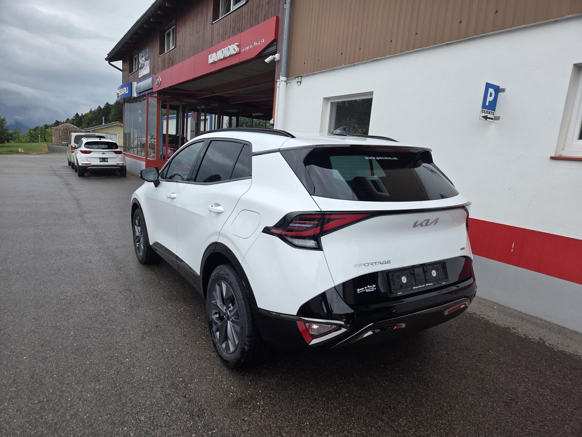 KIA Sportage 1.6 T-GDi Hybrid Power Edition-image-3