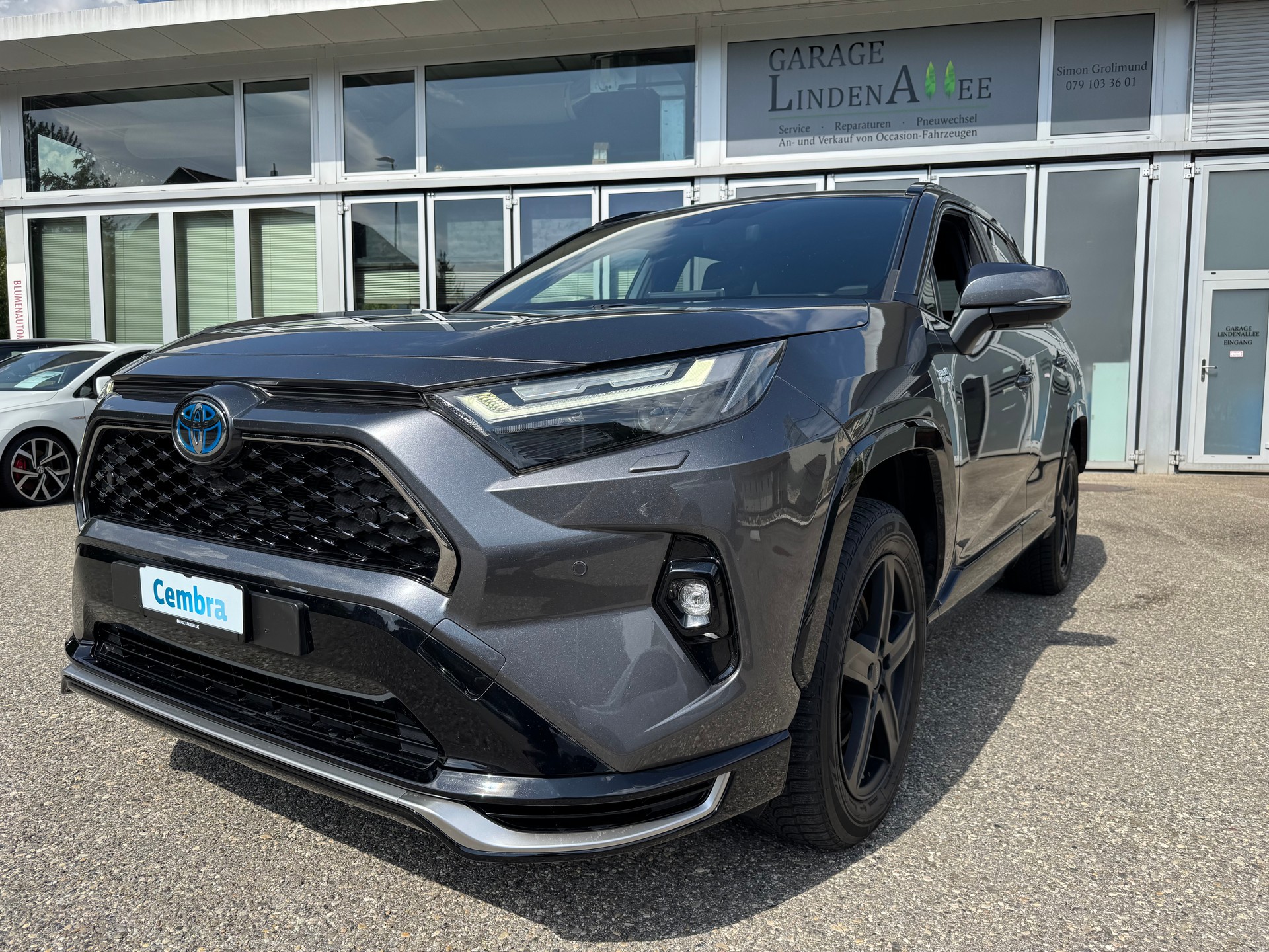 TOYOTA RAV-4 2.5 PHEV Trend e-CVT 4WD-image-1