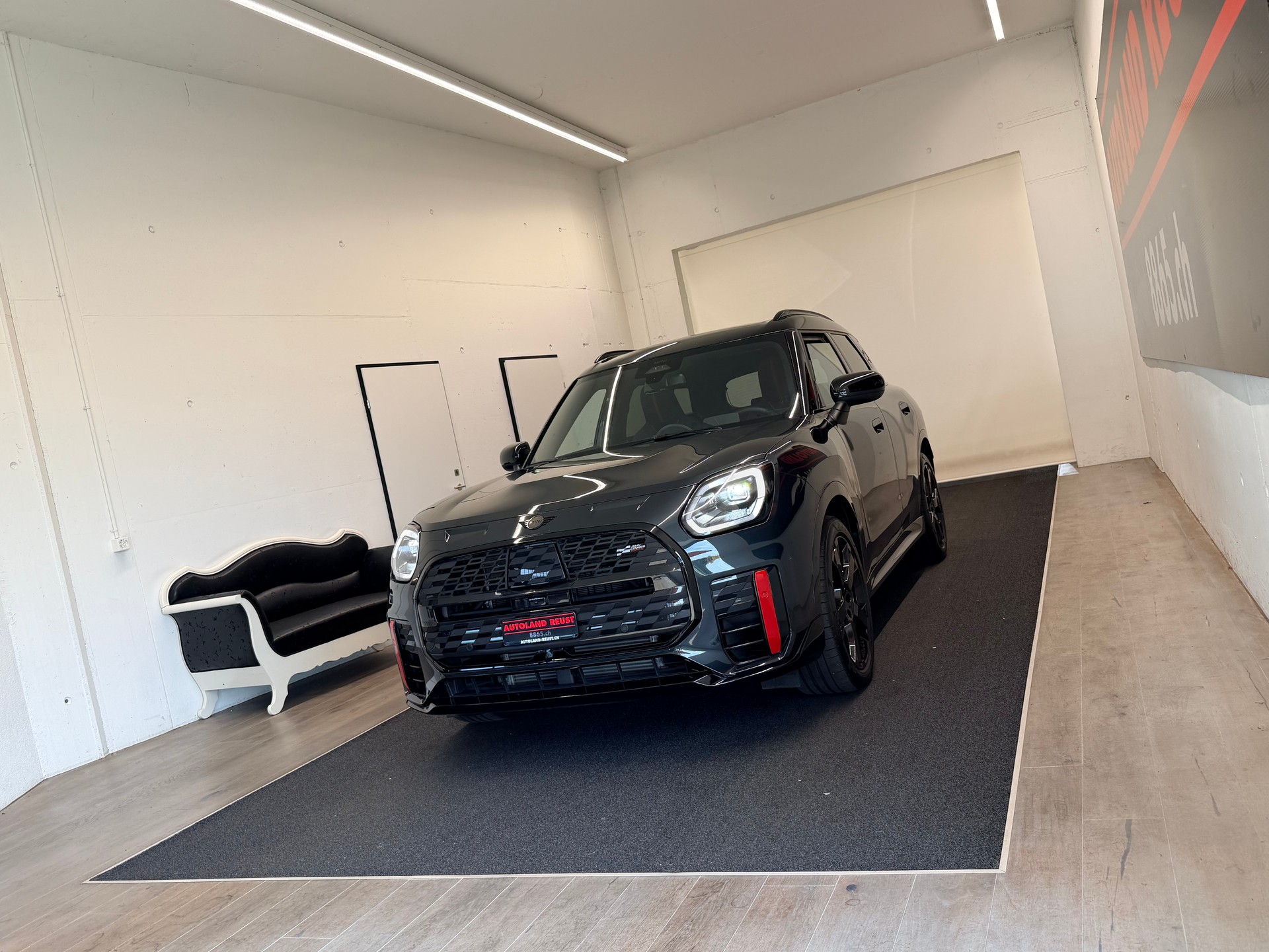 MINI Countryman John Cooper Works ALL4 Steptronic-image-2